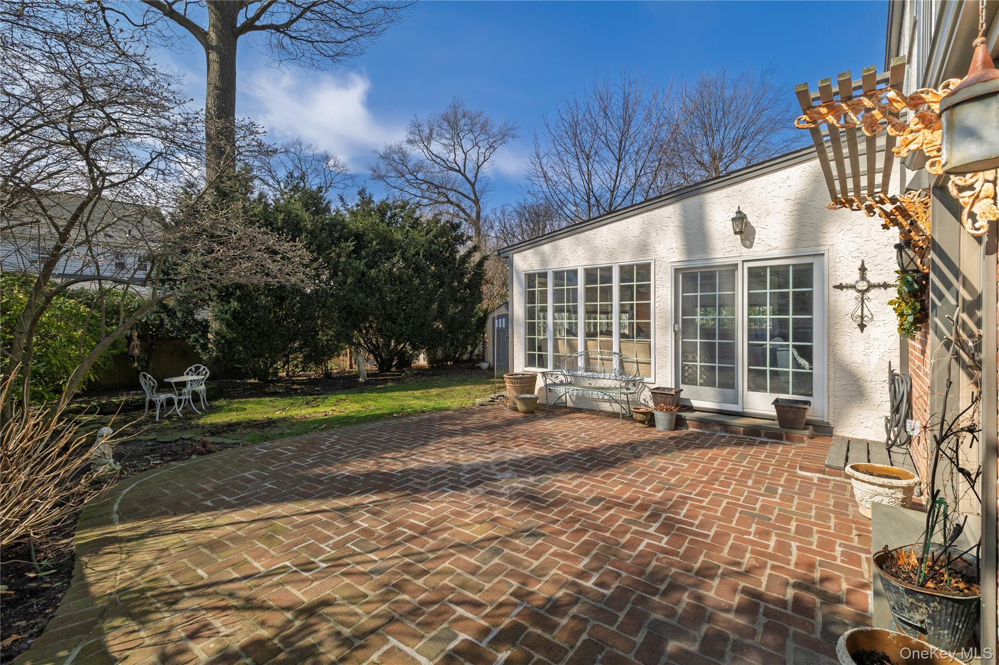 43 Webster Street, Malverne, NY 11565