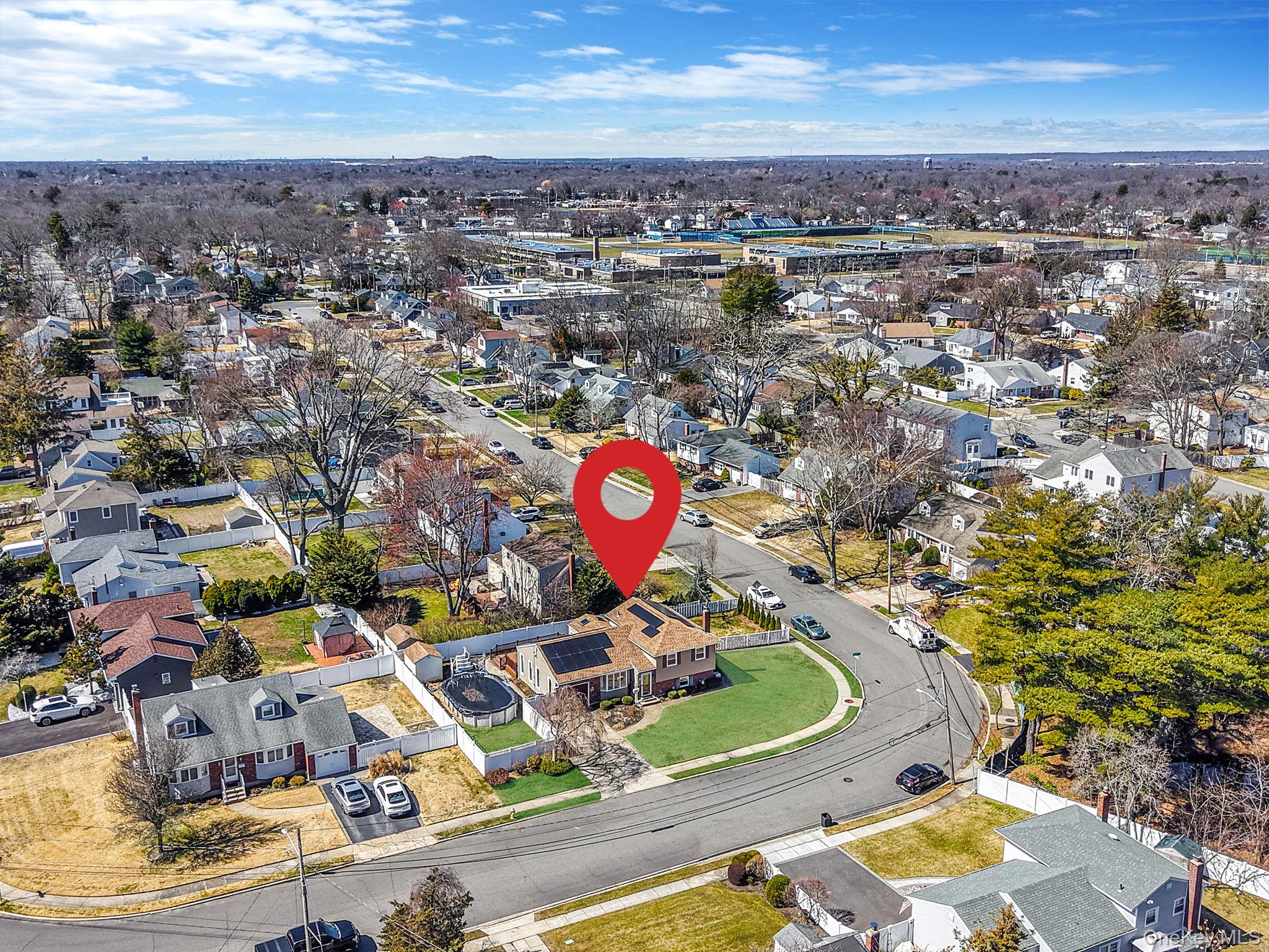 18 Wendorf Court, North Babylon, NY 11703