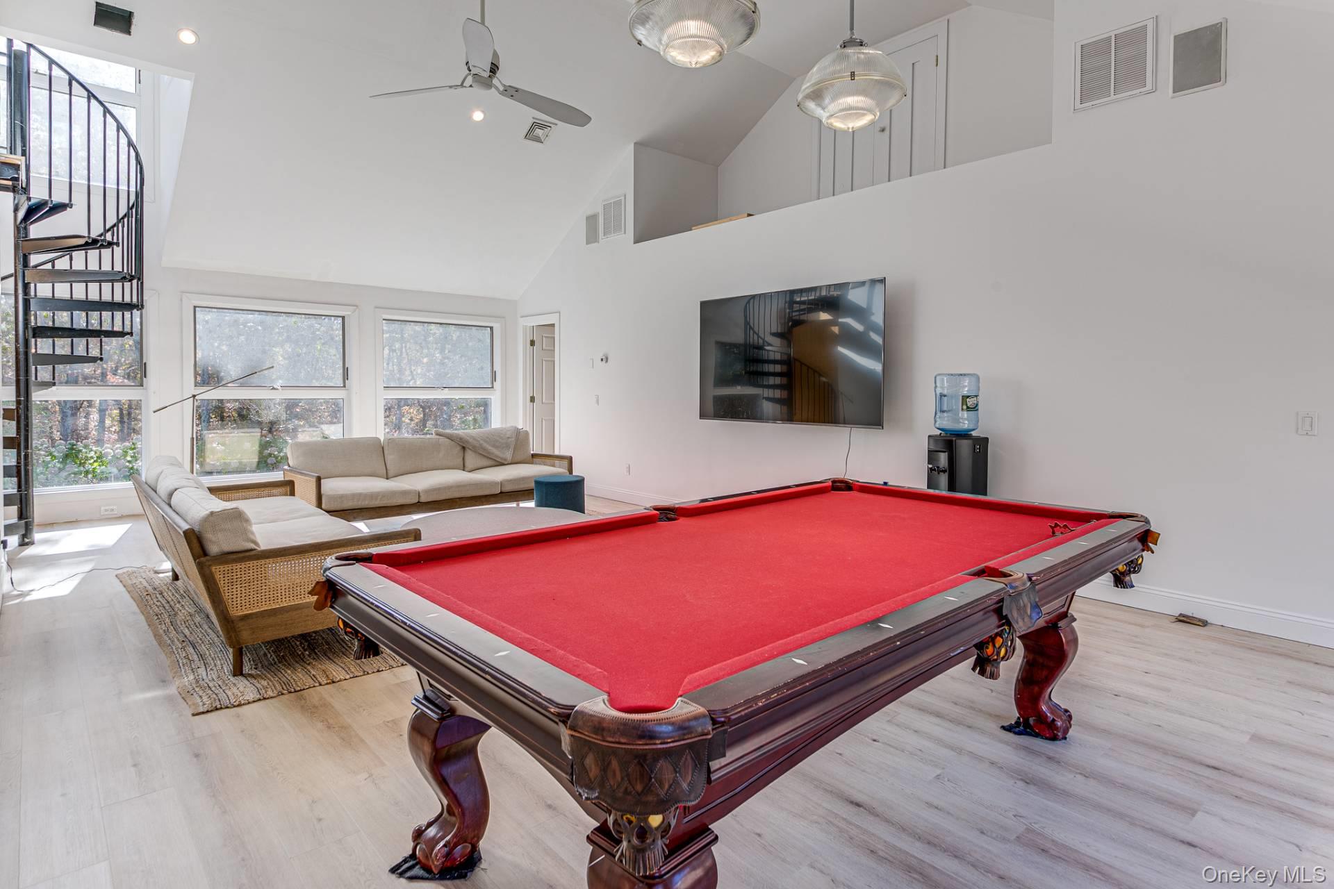 46 Ancient Highway, East Hampton, NY 11937