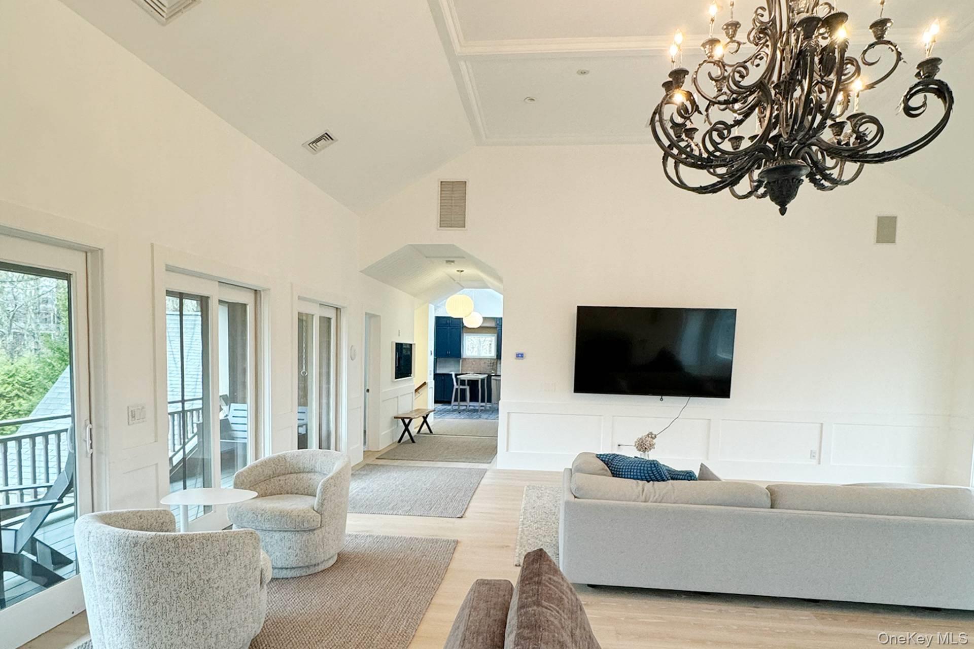 46 Ancient Highway, East Hampton, NY 11937