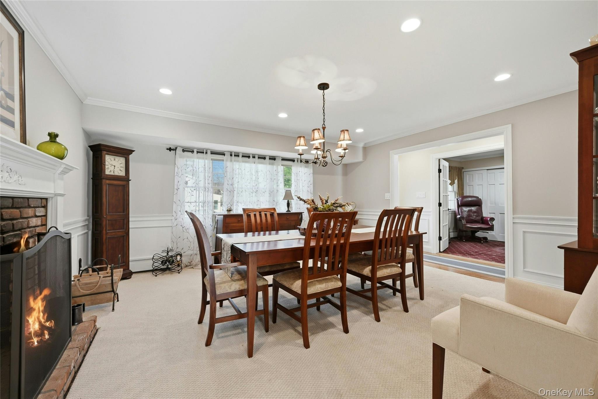 8 Kemswick Drive, Stony Brook, NY 11790