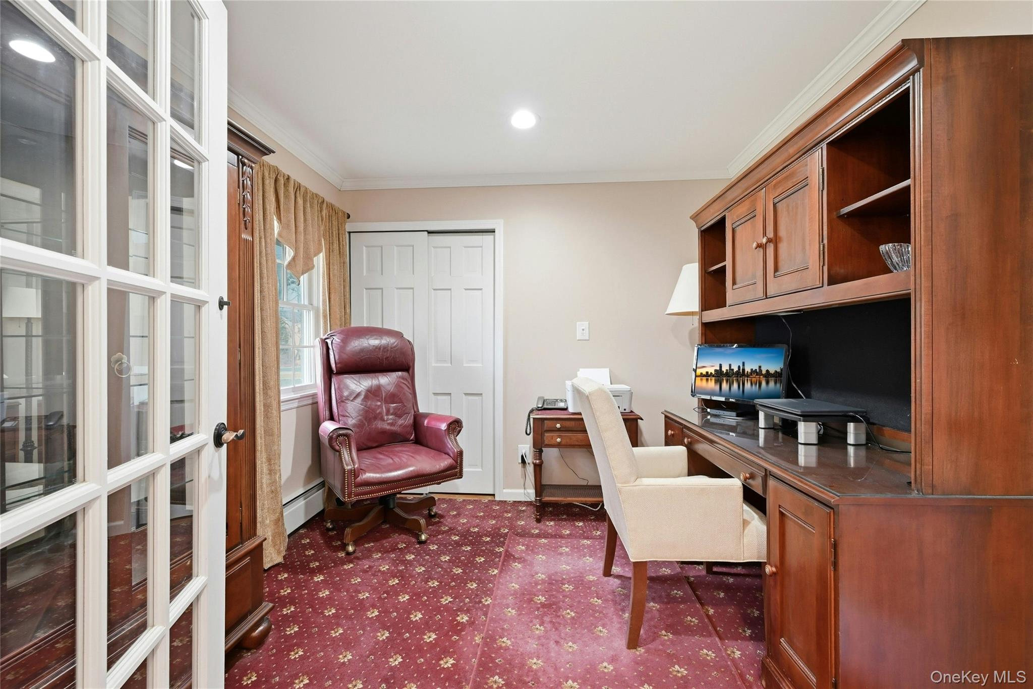 8 Kemswick Drive, Stony Brook, NY 11790