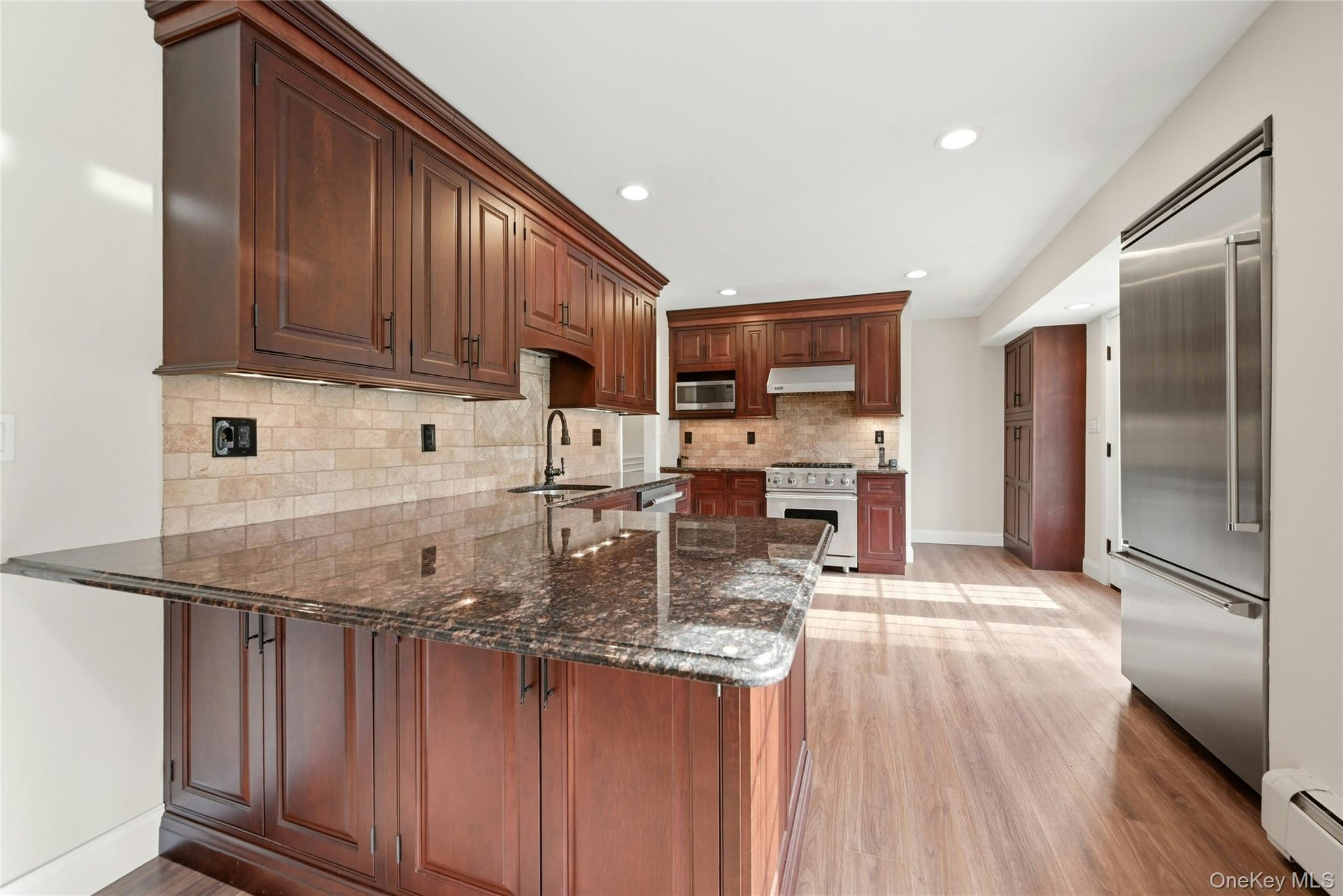 8 Kemswick Drive, Stony Brook, NY 11790