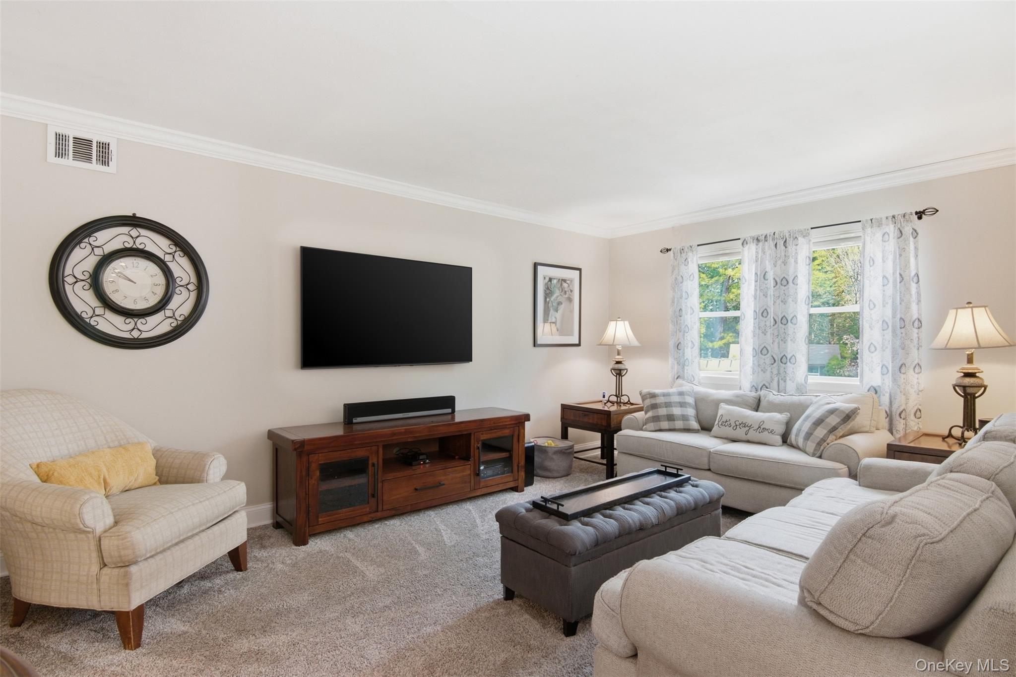 187 Natures Lane, Miller Place, NY 11764