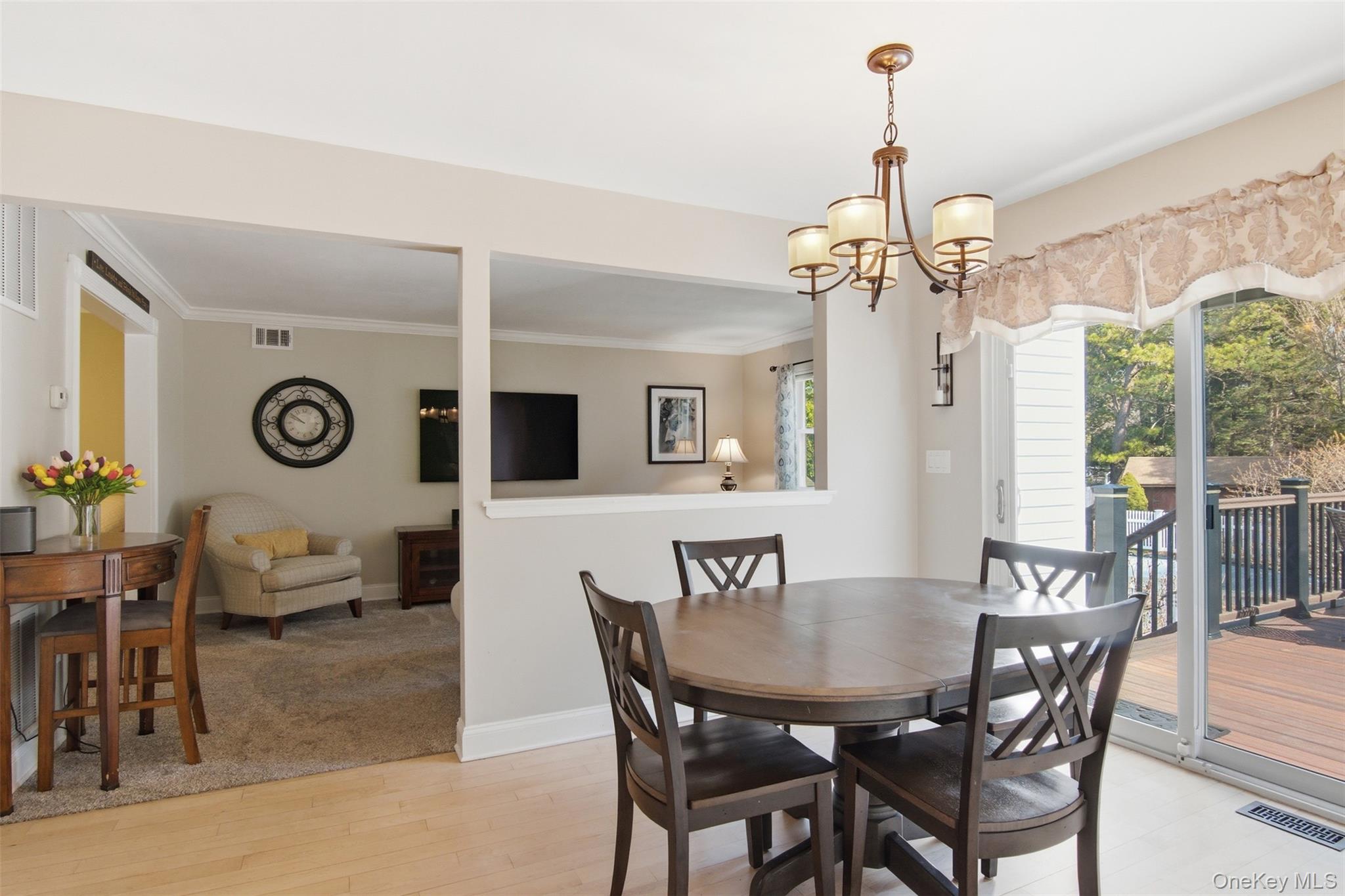 187 Natures Lane, Miller Place, NY 11764