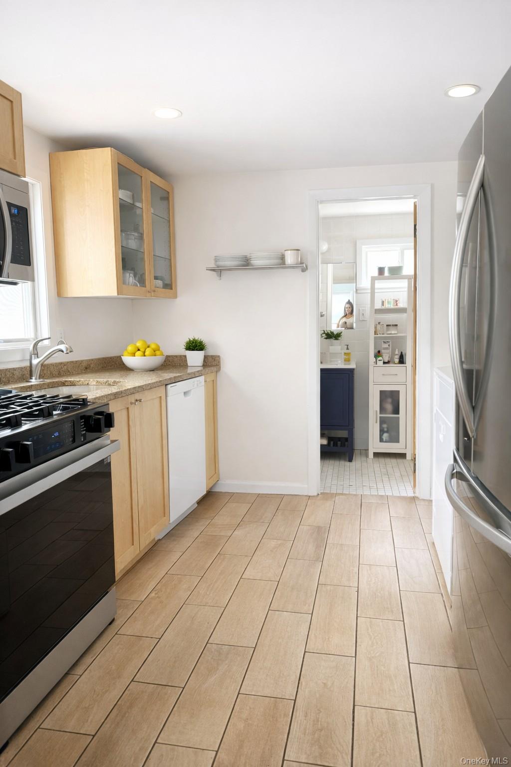 26 June Walk, Long Beach, NY 11561