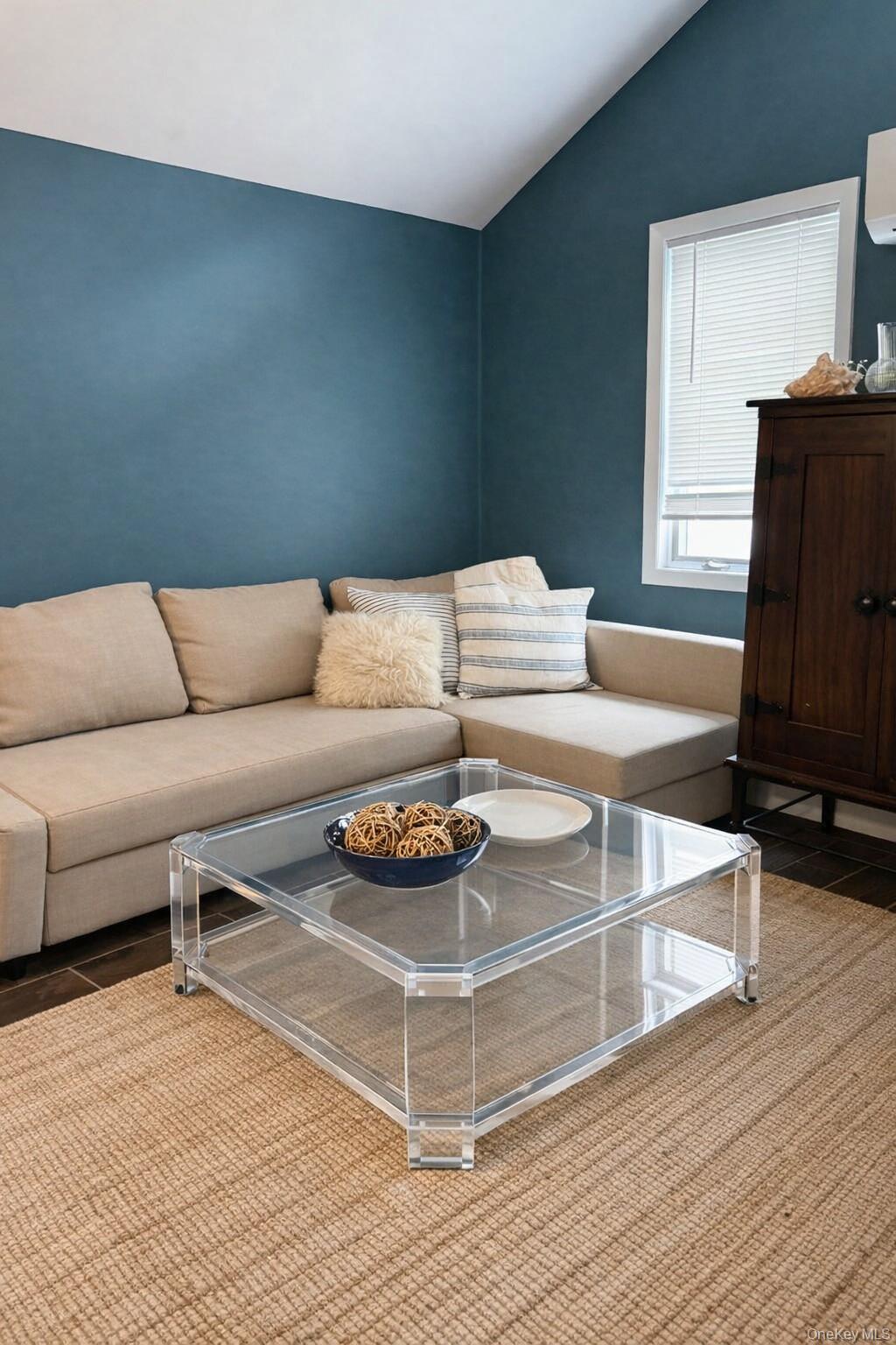 26 June Walk, Long Beach, NY 11561