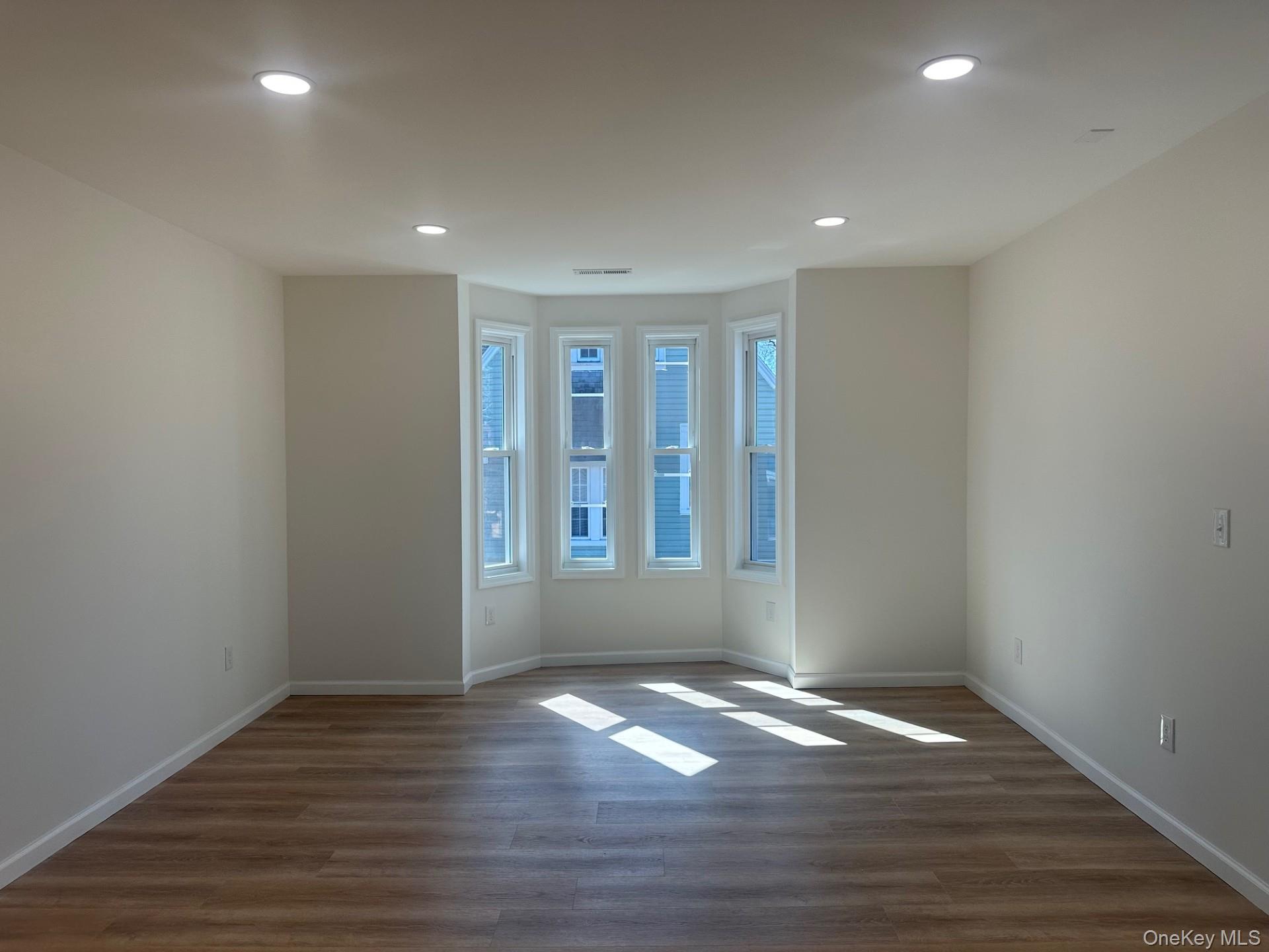 38 Carroll Street # 2, Poughkeepsie, NY 12601