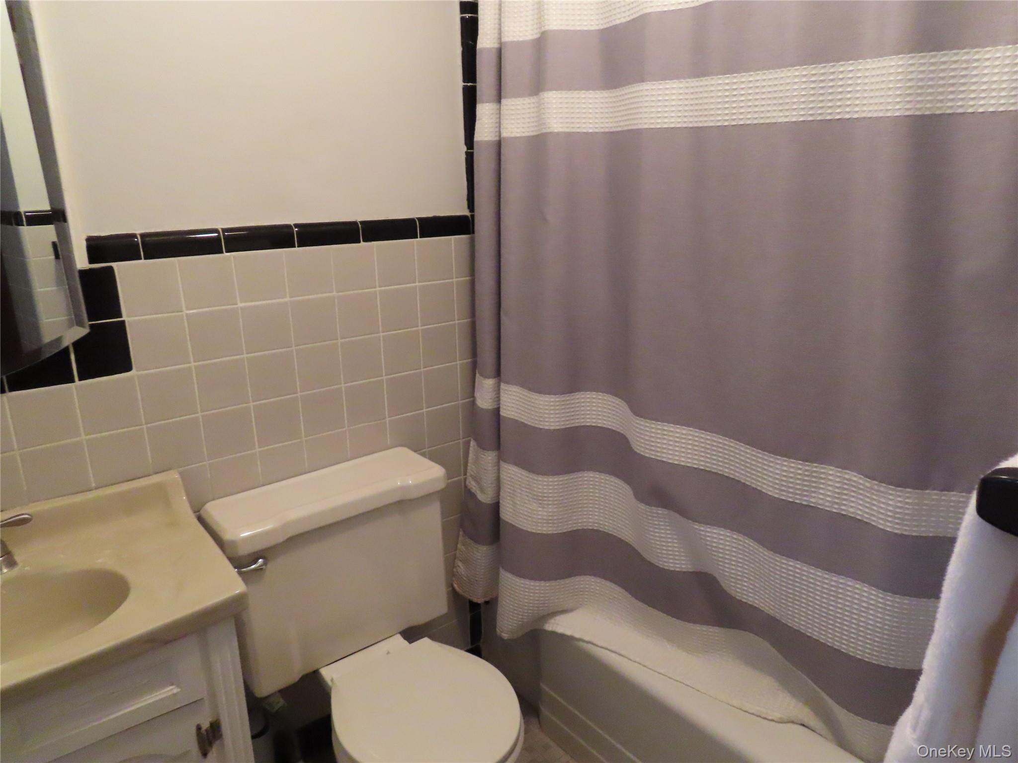 3 Birch Street, Airmont, NY 10952