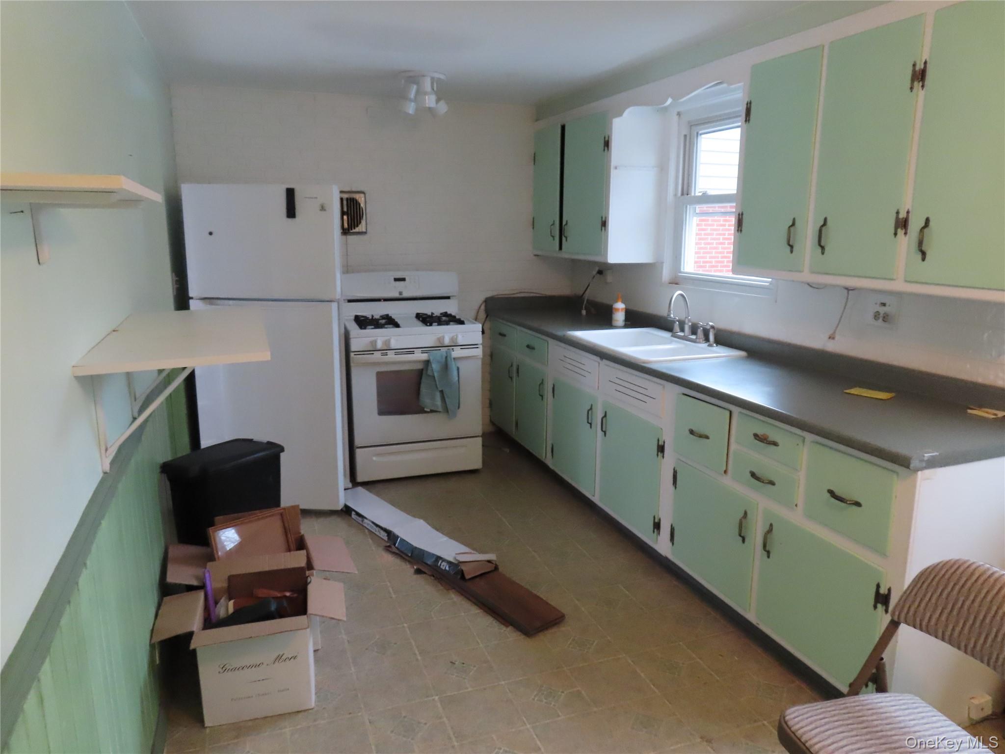 3 Birch Street, Airmont, NY 10952