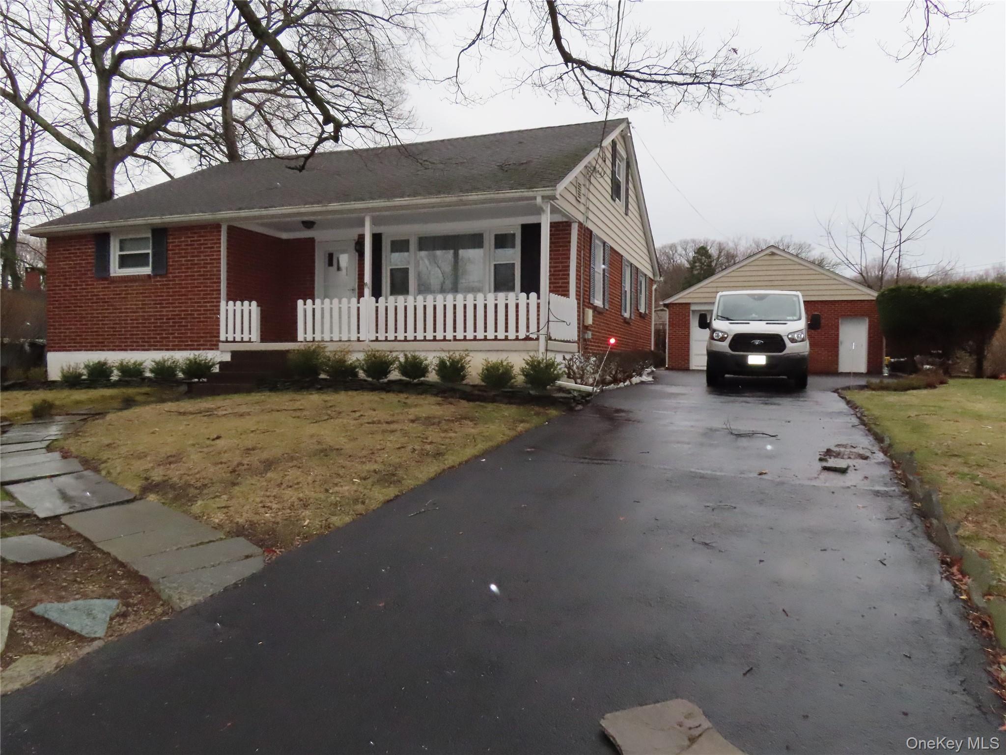 3 Birch Street, Airmont, NY 10952