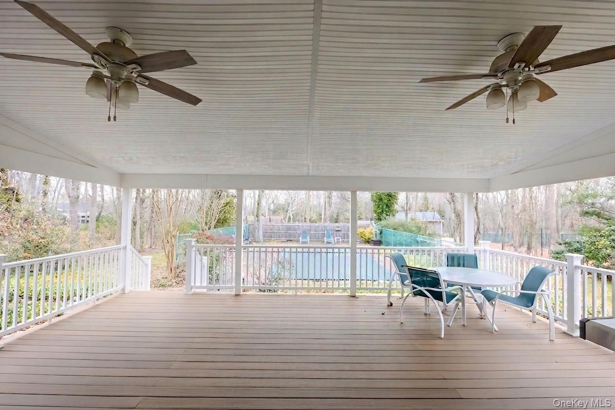 3 Townsend Court, Setauket, NY 11733