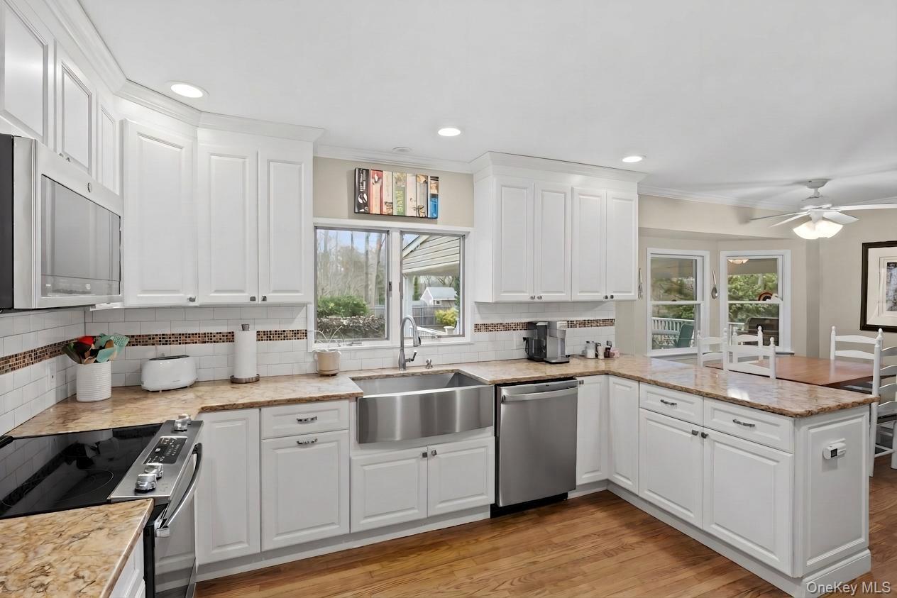 3 Townsend Court, Setauket, NY 11733