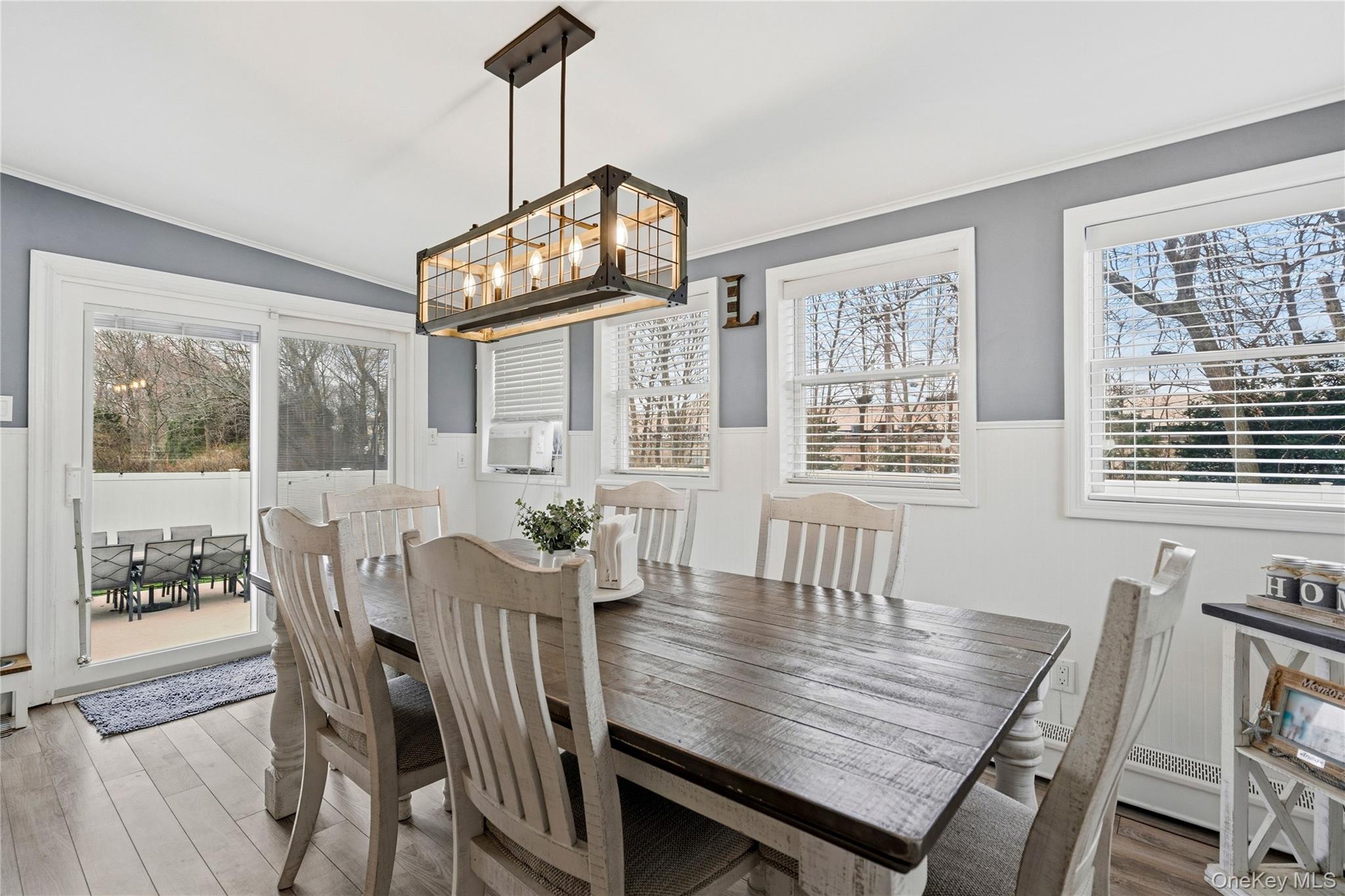 44 Robinson Street, Shoreham, NY 11786