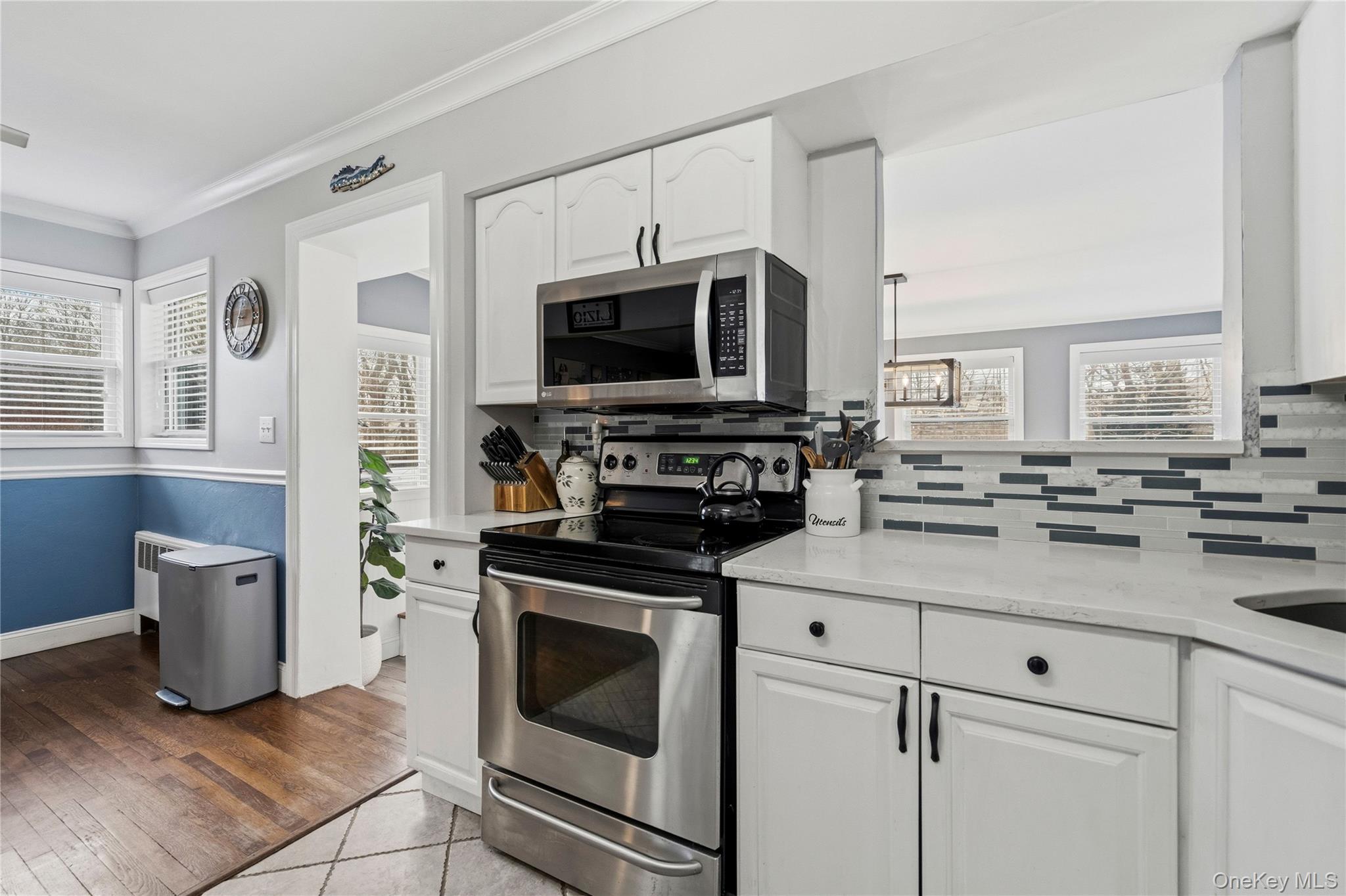 44 Robinson Street, Shoreham, NY 11786