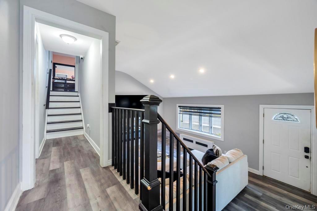 221 Cedar Court, Copiague, NY 11726