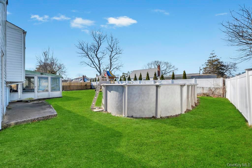 221 Cedar Court, Copiague, NY 11726