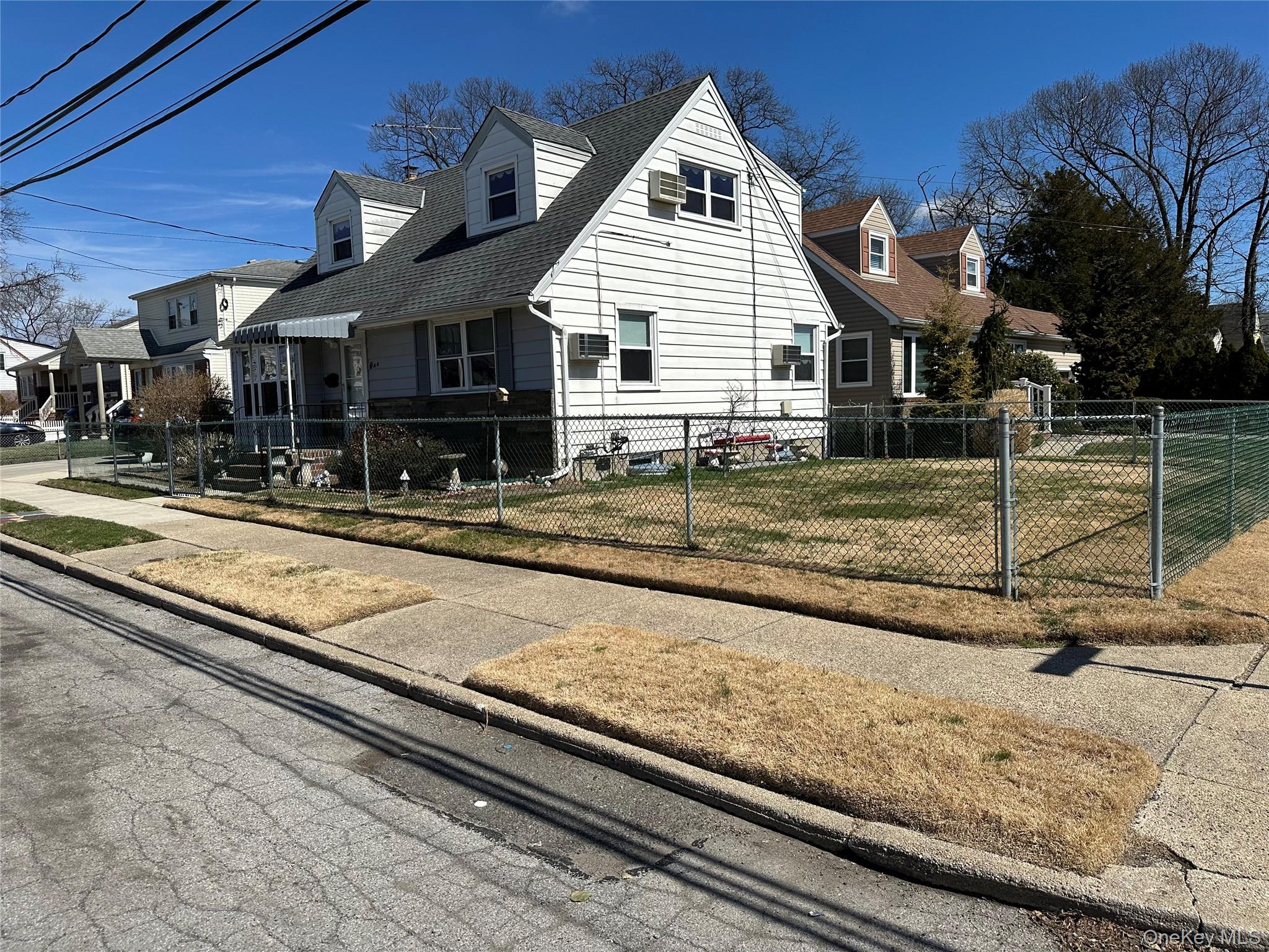 One Waverly Place, Valley Stream, NY 11580