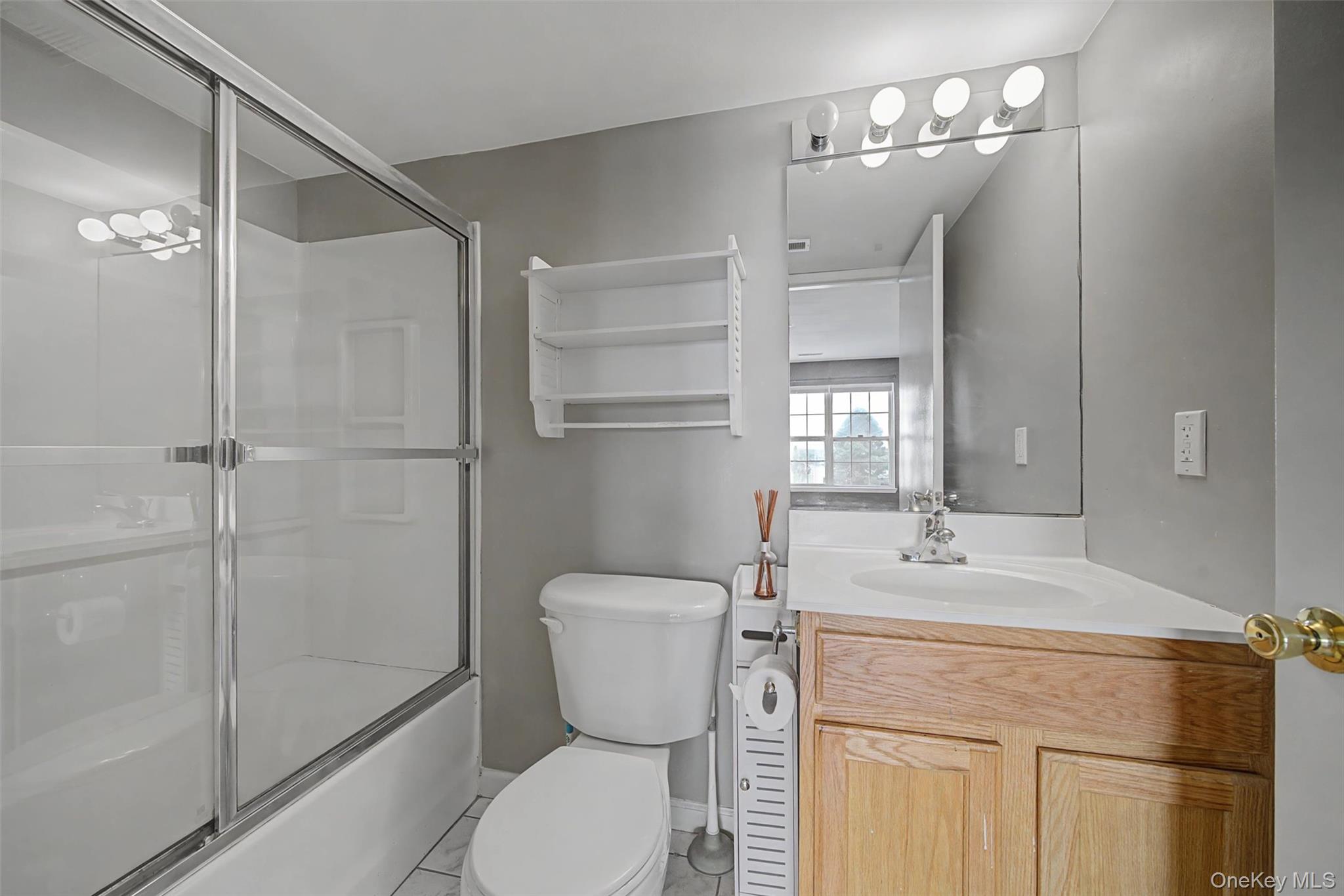 261 Ruth Court, Middletown, NY 10940