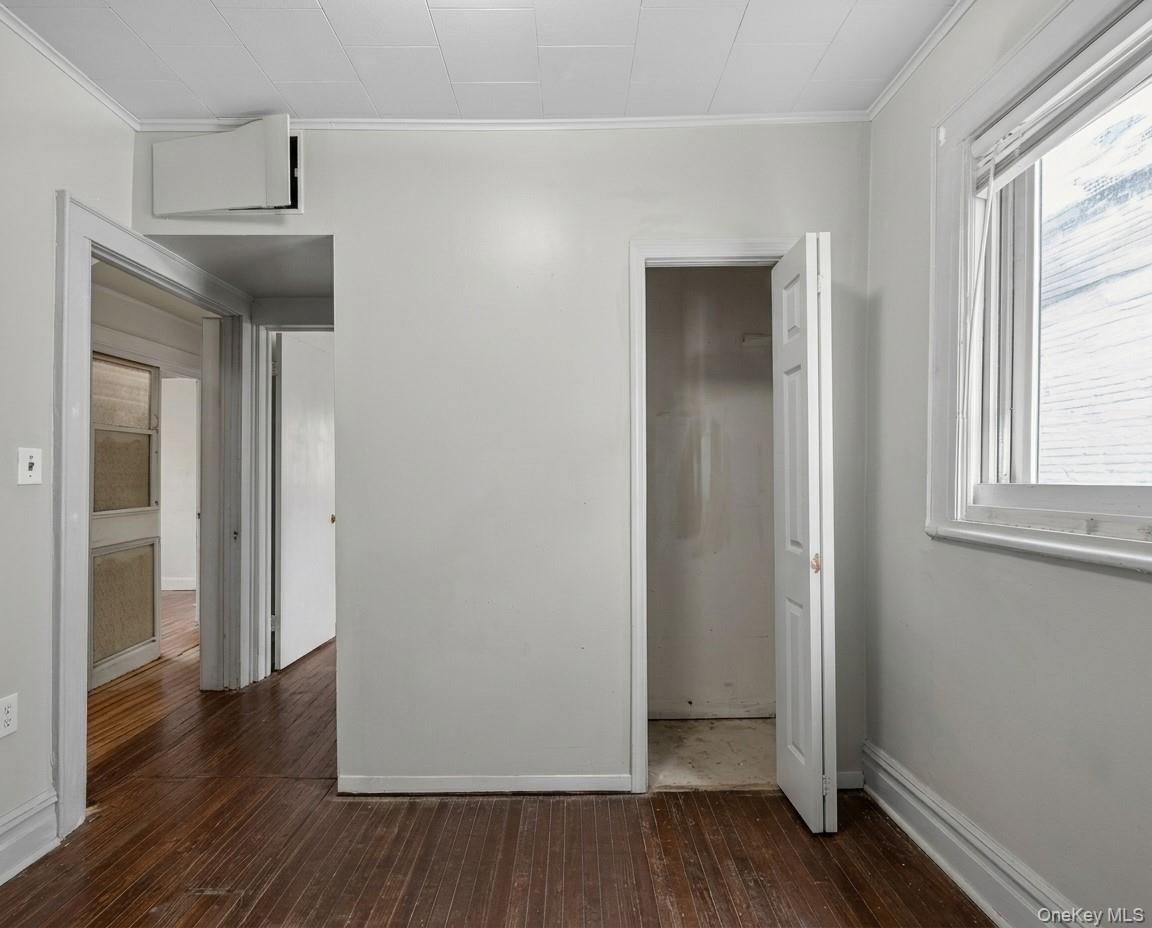 8931 85th Street, Woodhaven, NY 11421