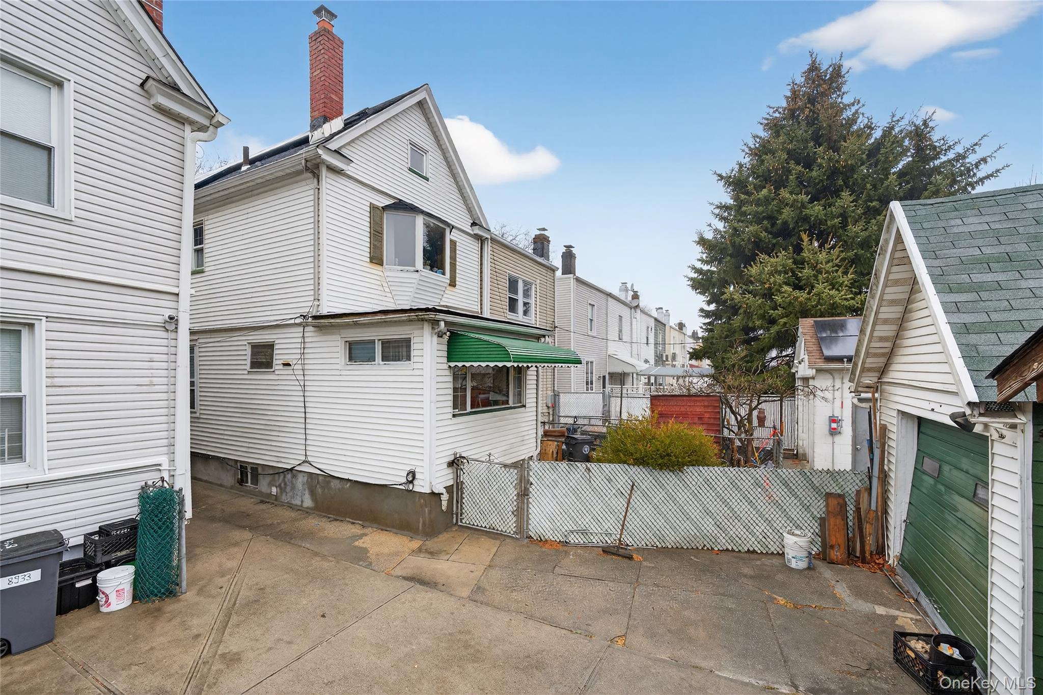 8931 85th Street, Woodhaven, NY 11421