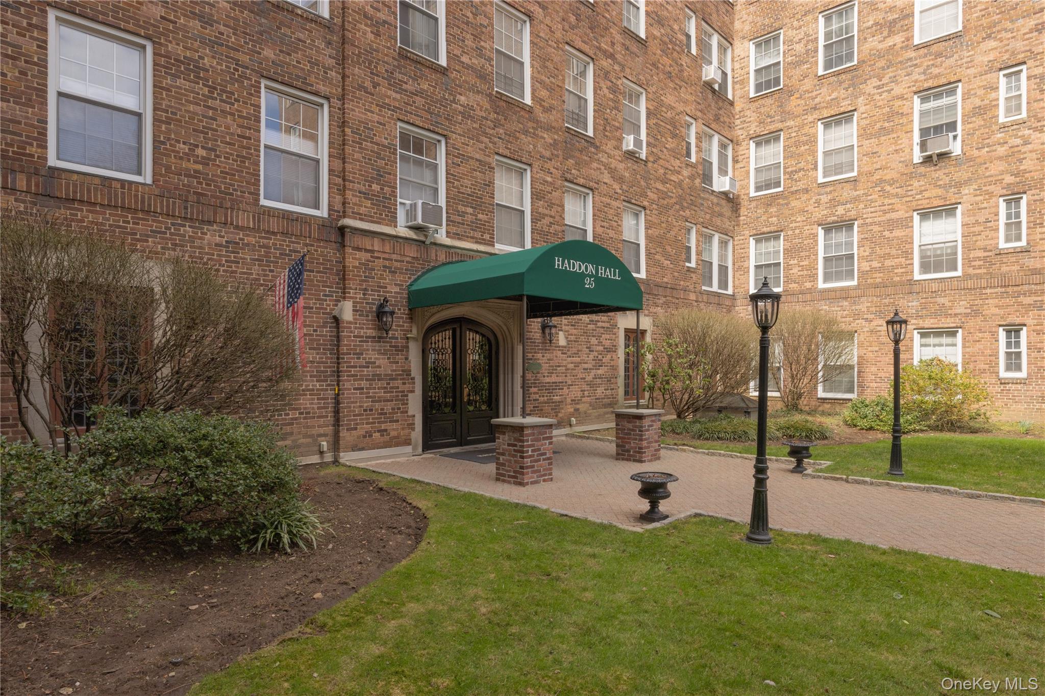 25 Parkview Avenue # 2K, Bronxville, NY 10708