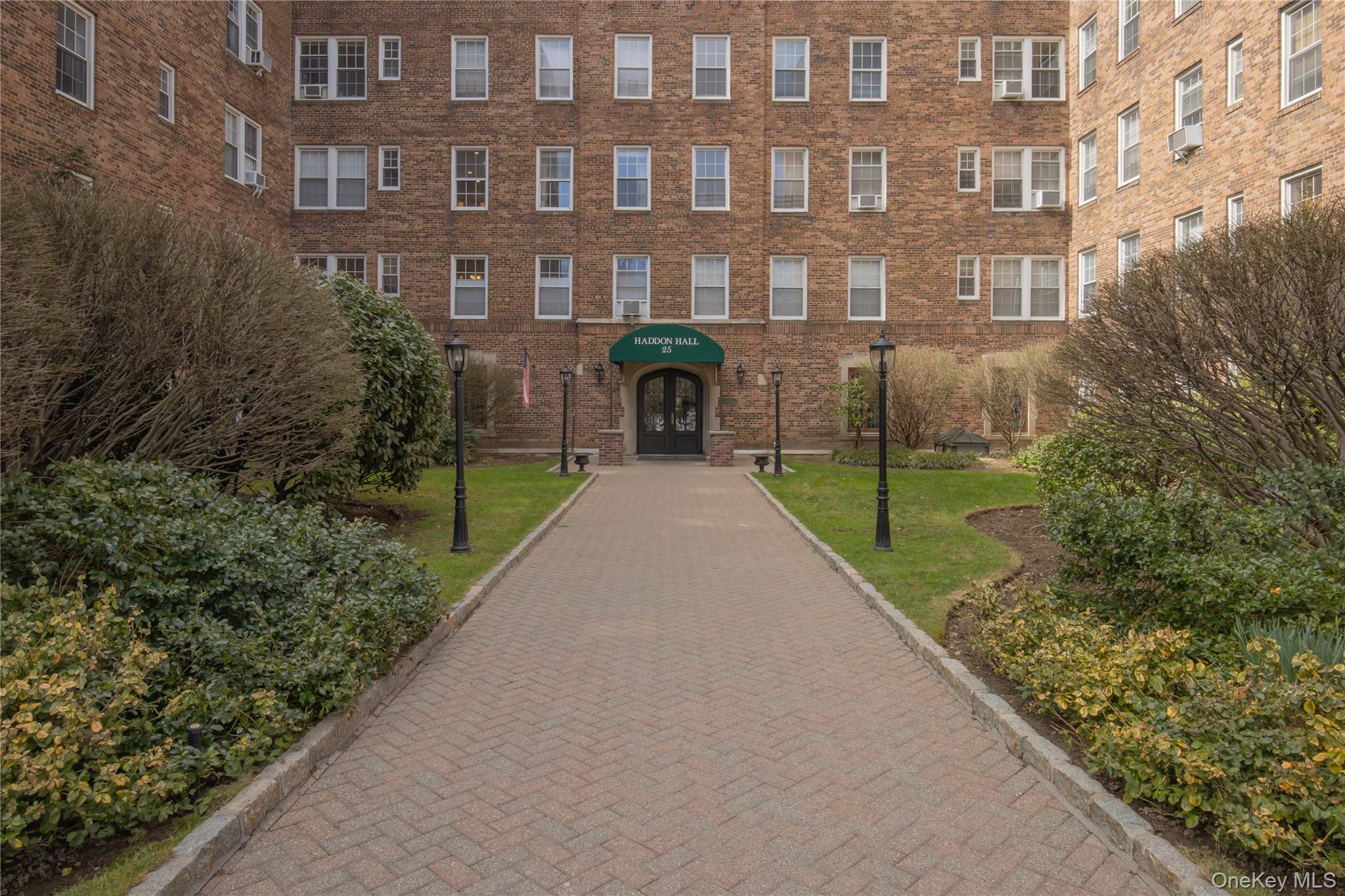 25 Parkview Avenue # 2K, Bronxville, NY 10708