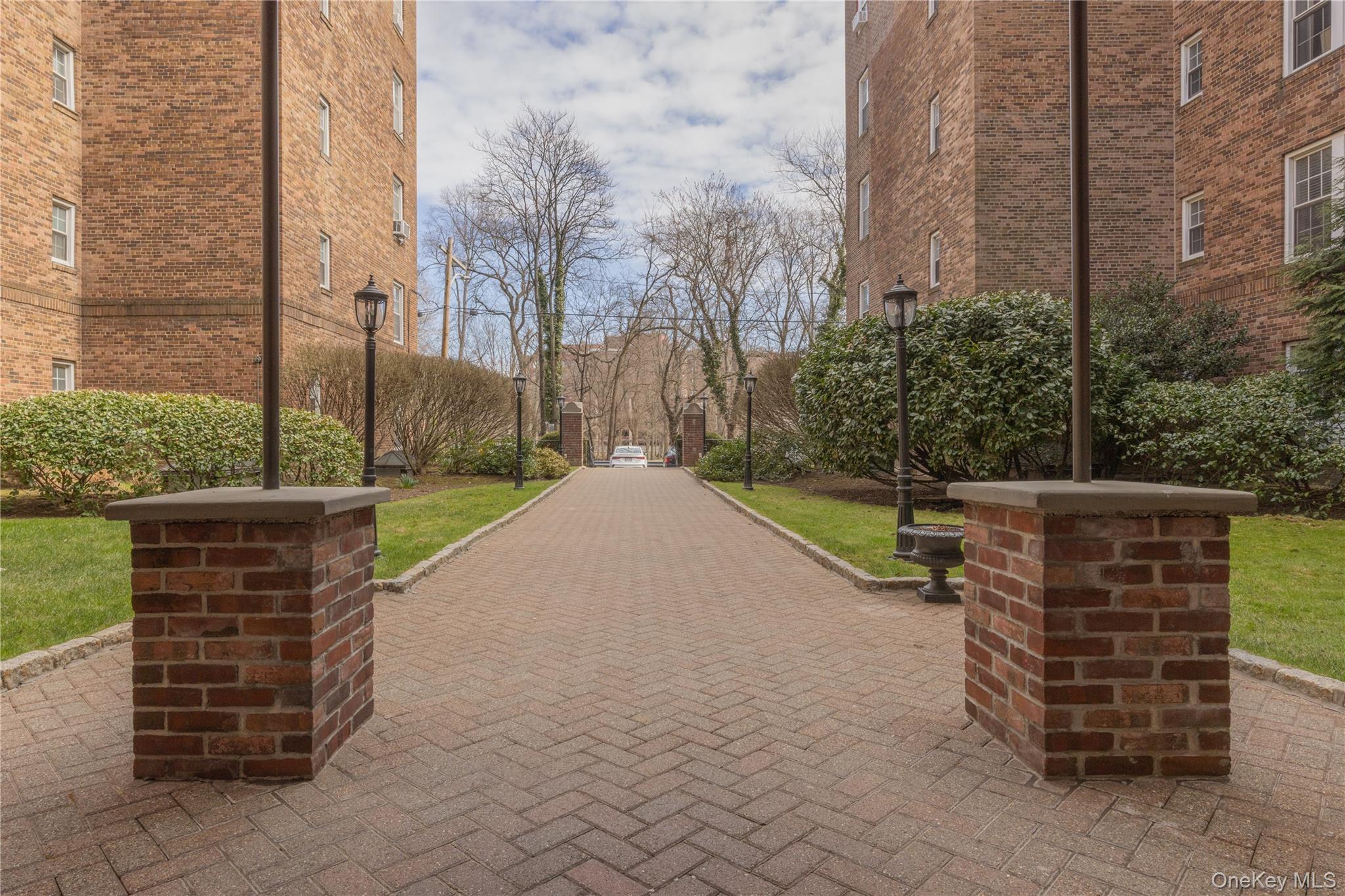 25 Parkview Avenue # 2K, Bronxville, NY 10708