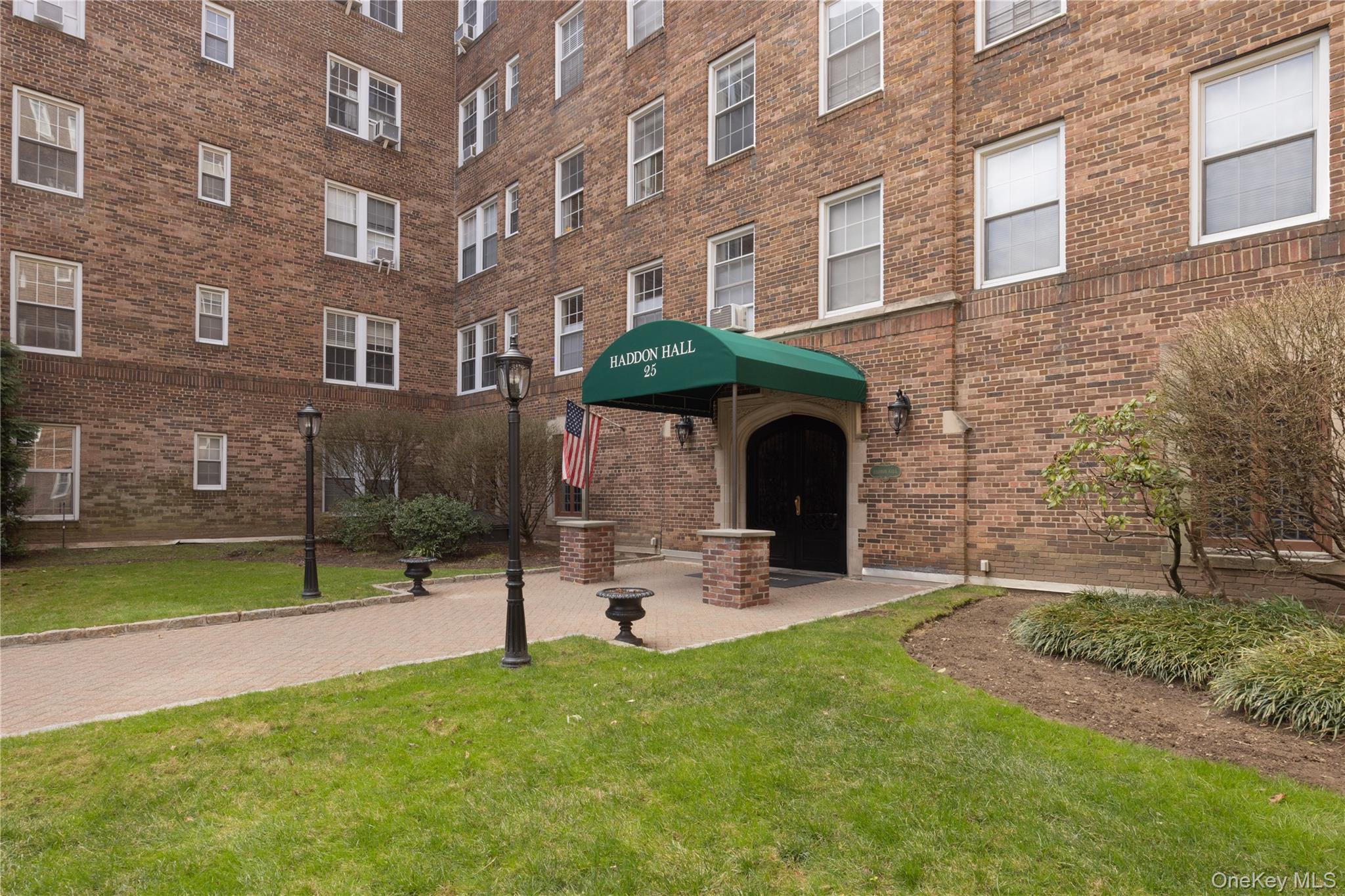 25 Parkview Avenue # 2K, Bronxville, NY 10708