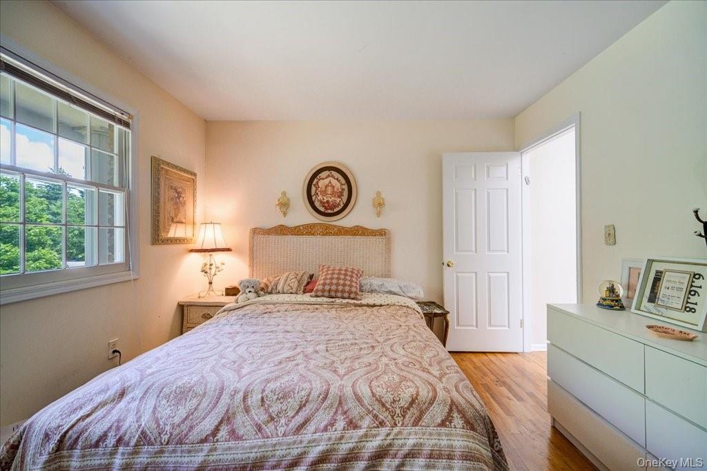 10 Evergreen Court, Suffern, NY 10901