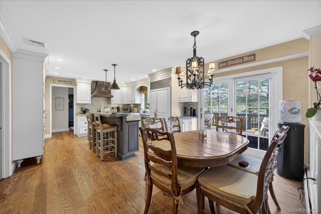 10 Evergreen Court, Suffern, NY 10901