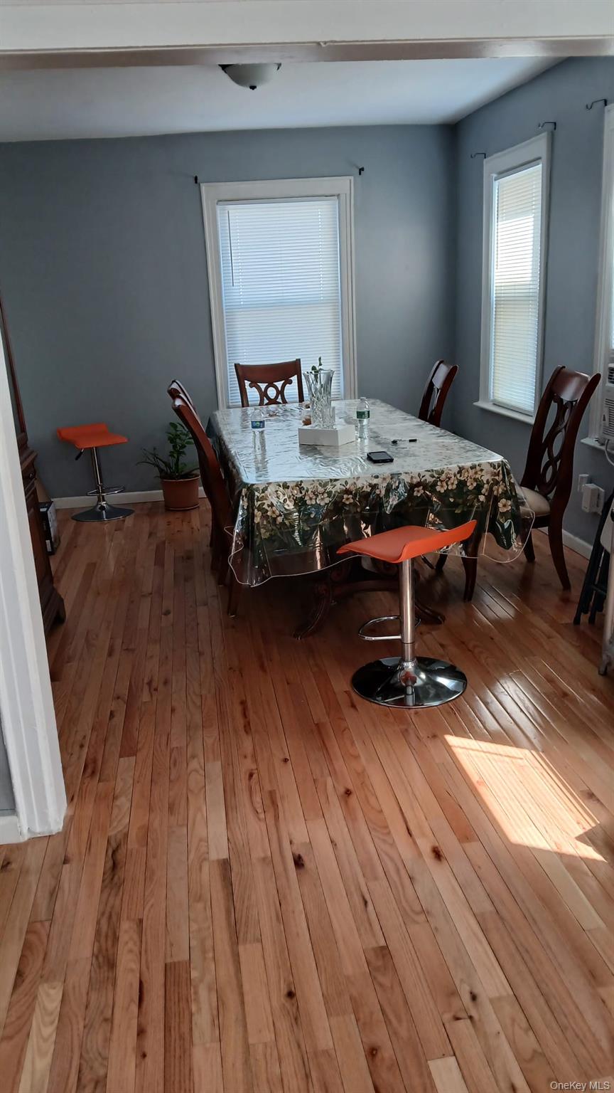 11633 198th Street, Saint Albans, NY 11412