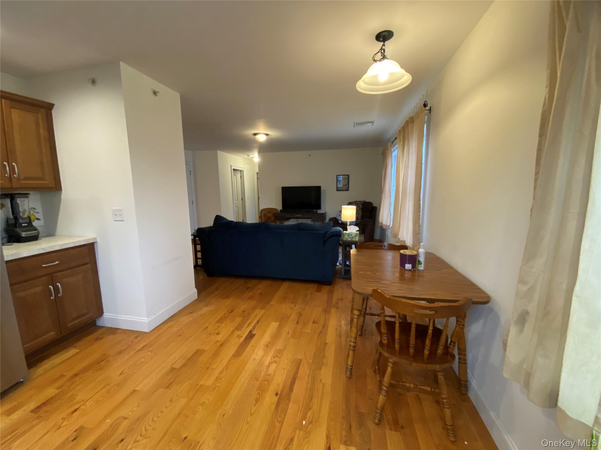 27 N Main Street # C, Florida, NY 10921