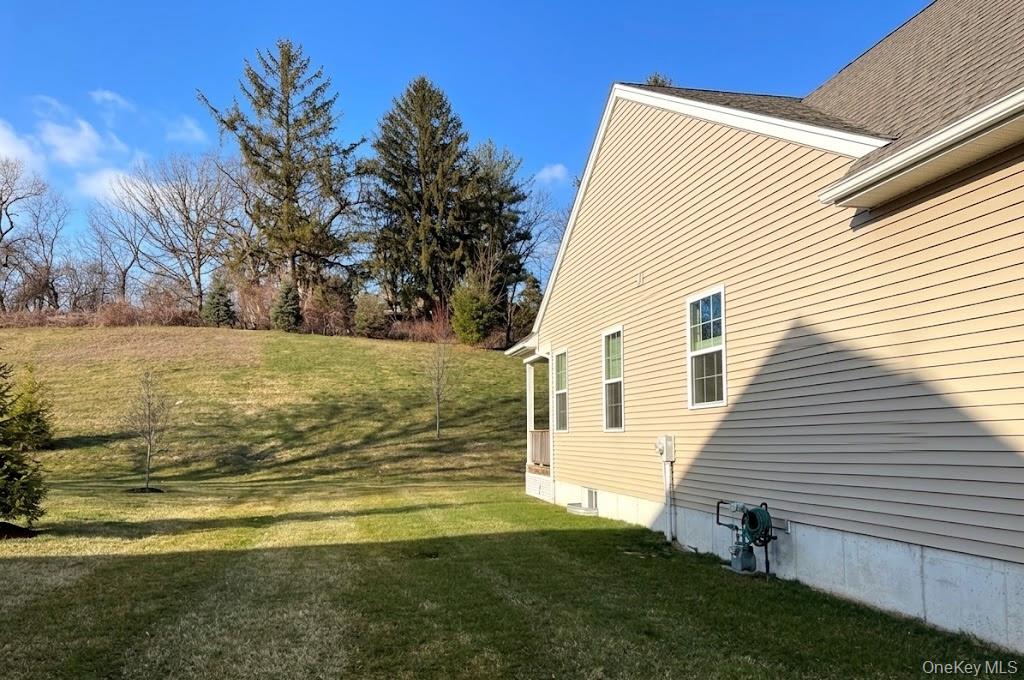 10 W Tilden Place, Hopewell Junction, NY 12533