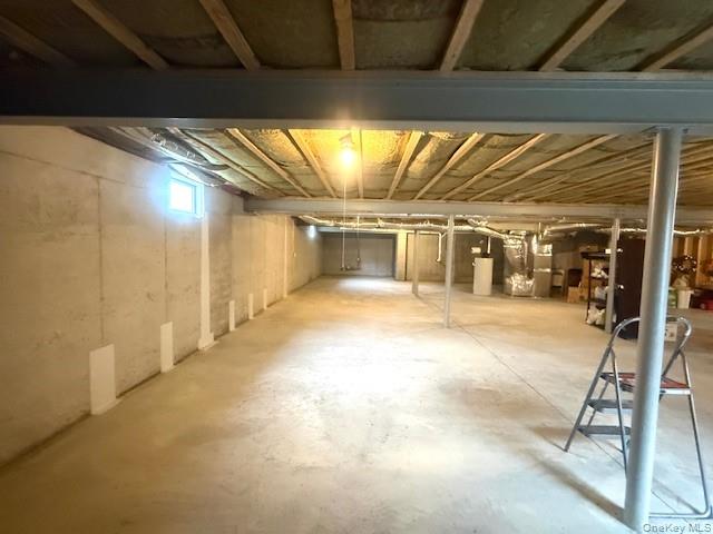 10 W Tilden Place, Hopewell Junction, NY 12533