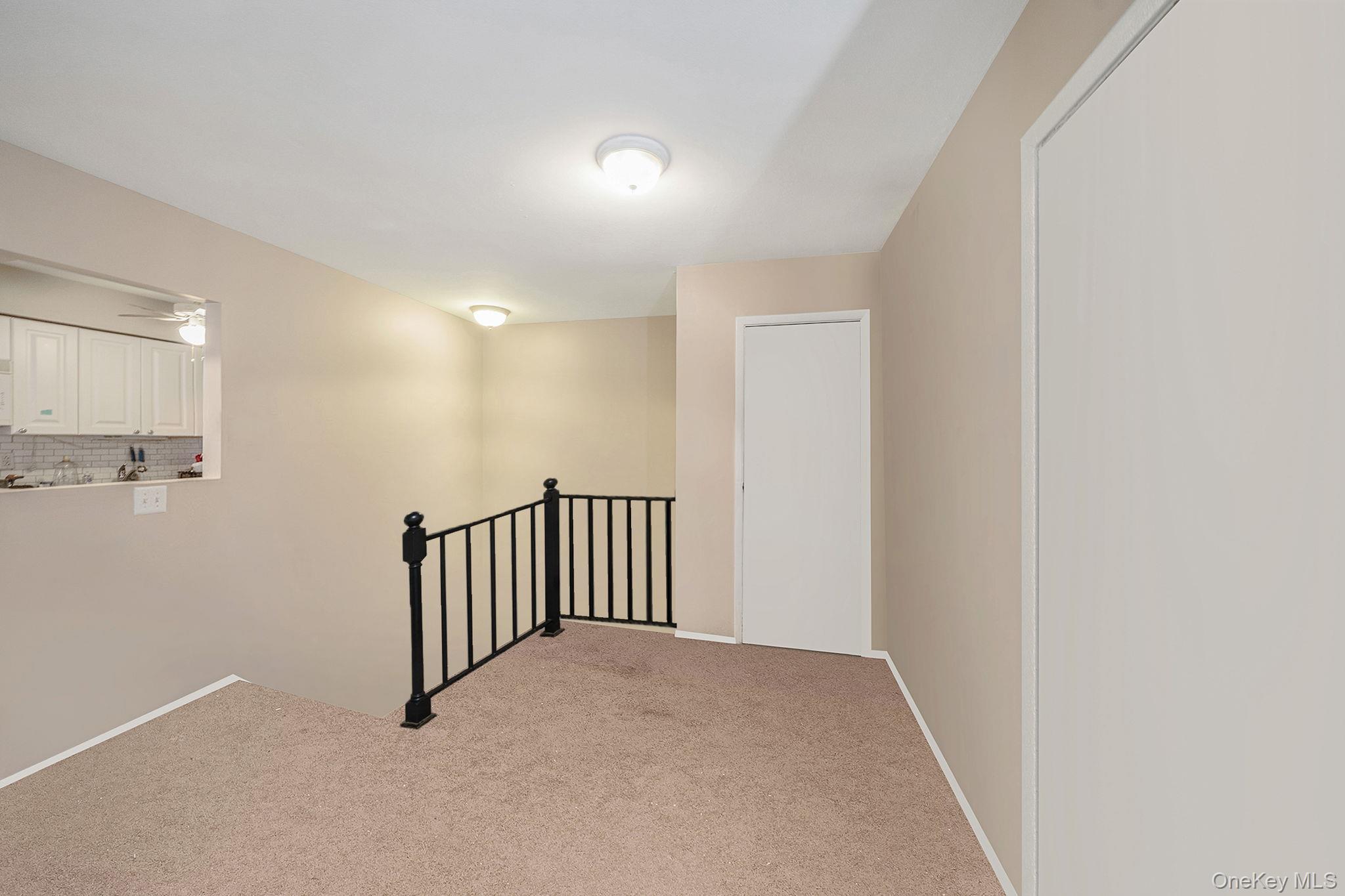 222 Pointe Circle N # 2, Coram, NY 11727