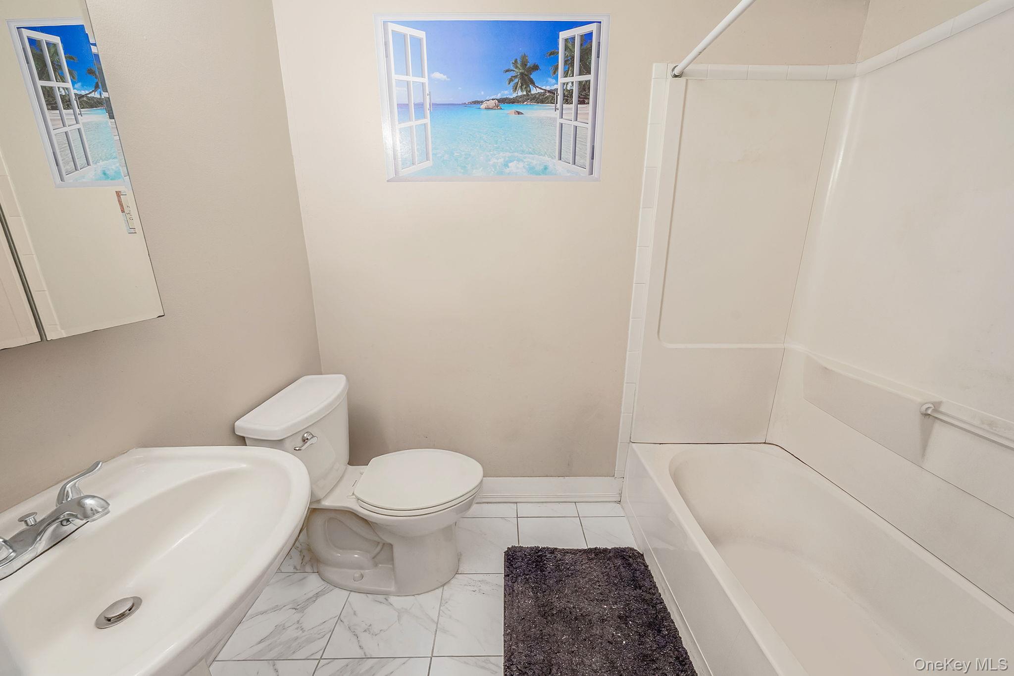 222 Pointe Circle N # 2, Coram, NY 11727