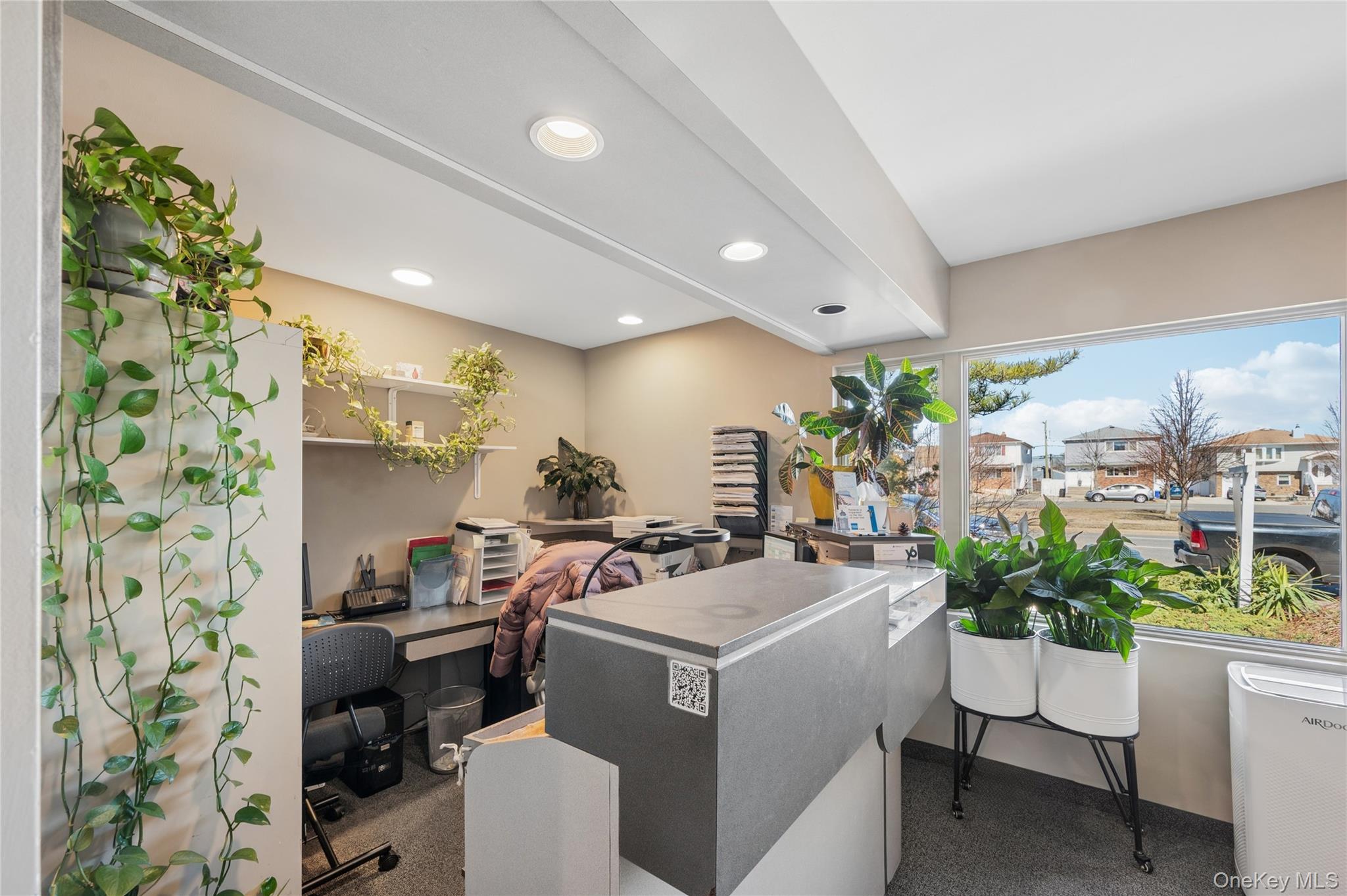 714 park ave, Long Beach, NY 11561