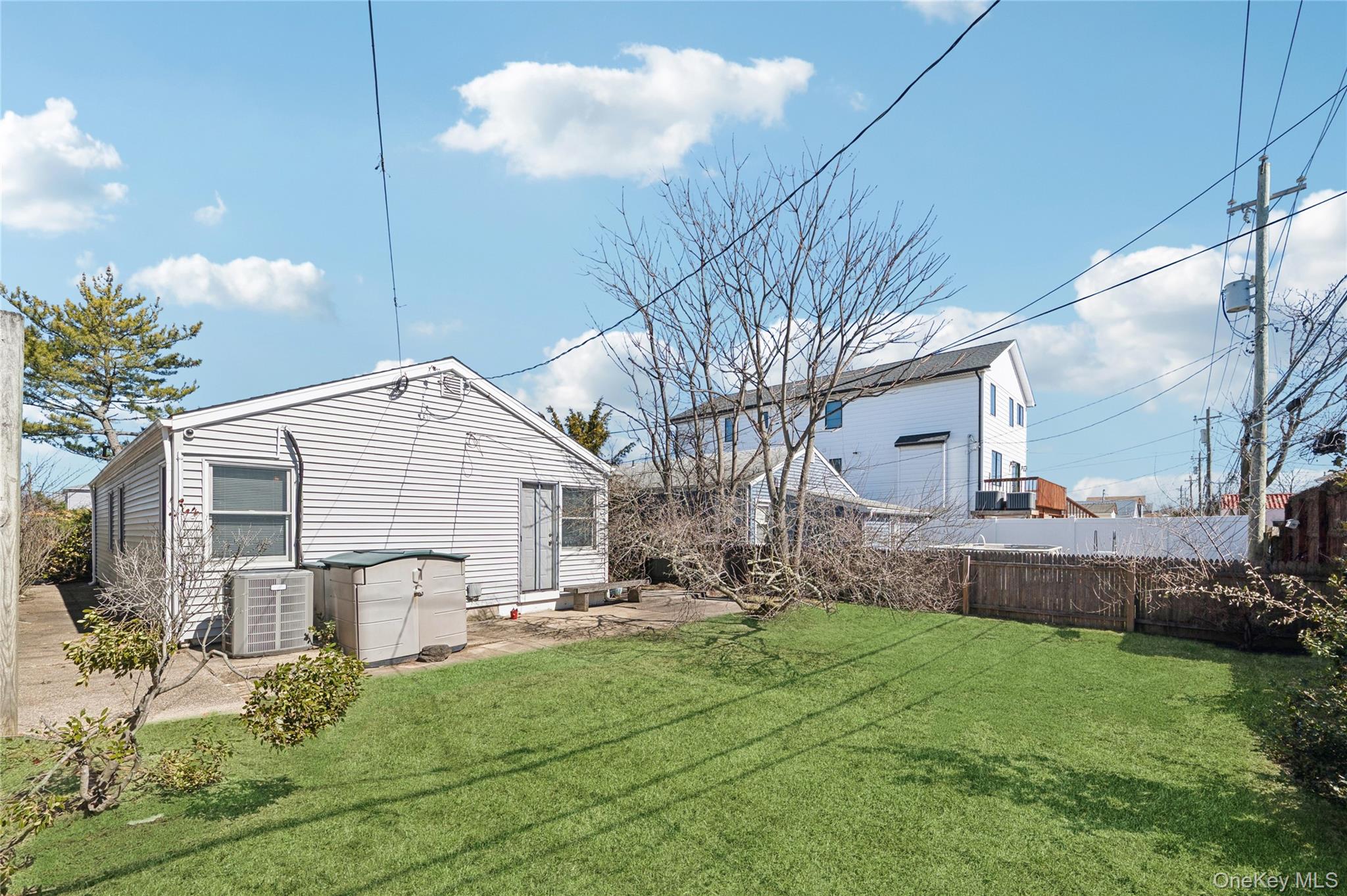 714 park ave, Long Beach, NY 11561