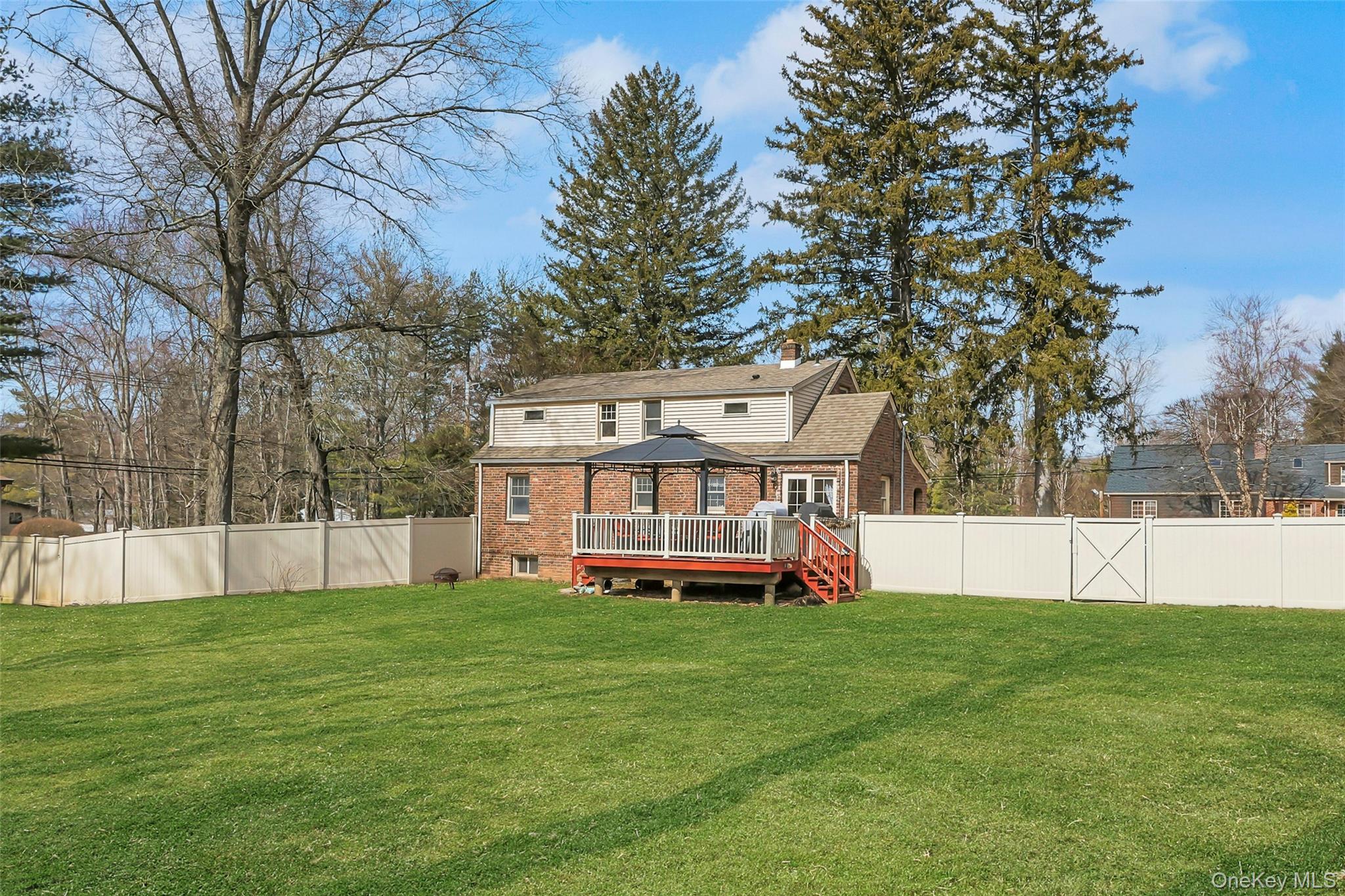 1 Brookside Avenue, New City, NY 10956