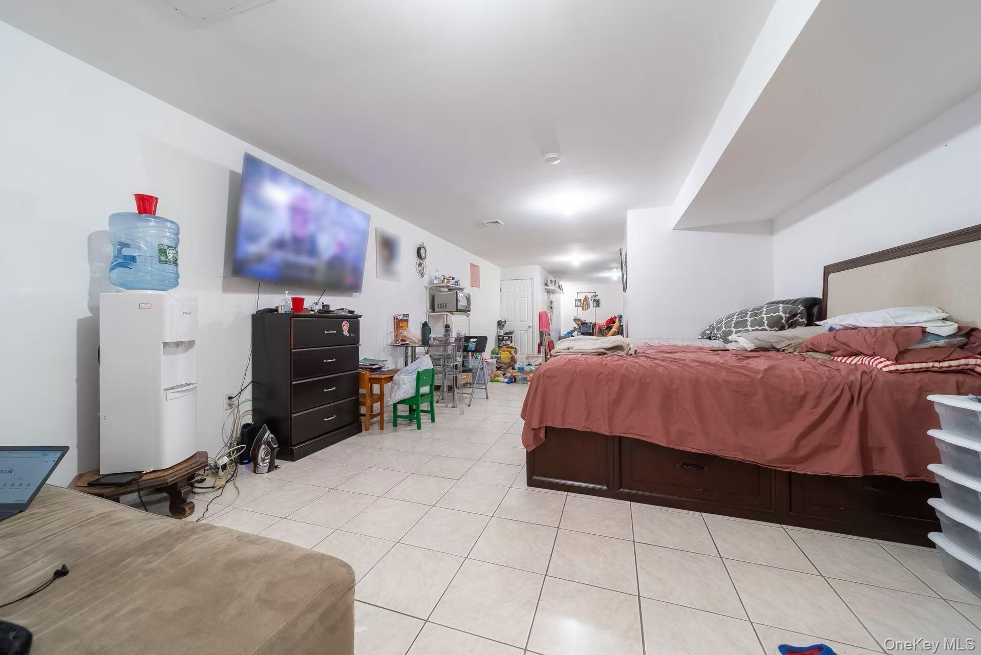 1423 116th Street, College Point, NY 11356