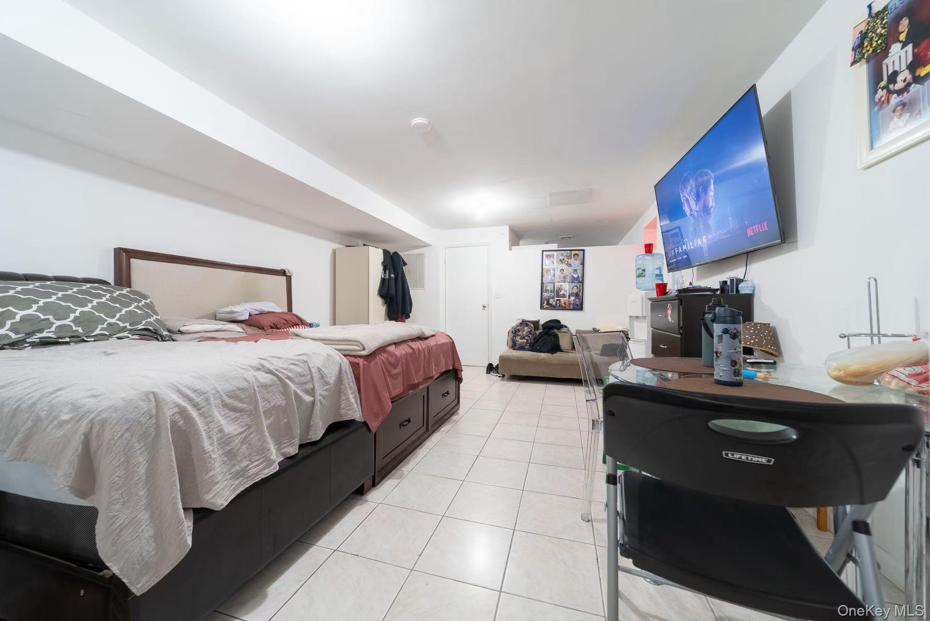 1423 116th Street, College Point, NY 11356