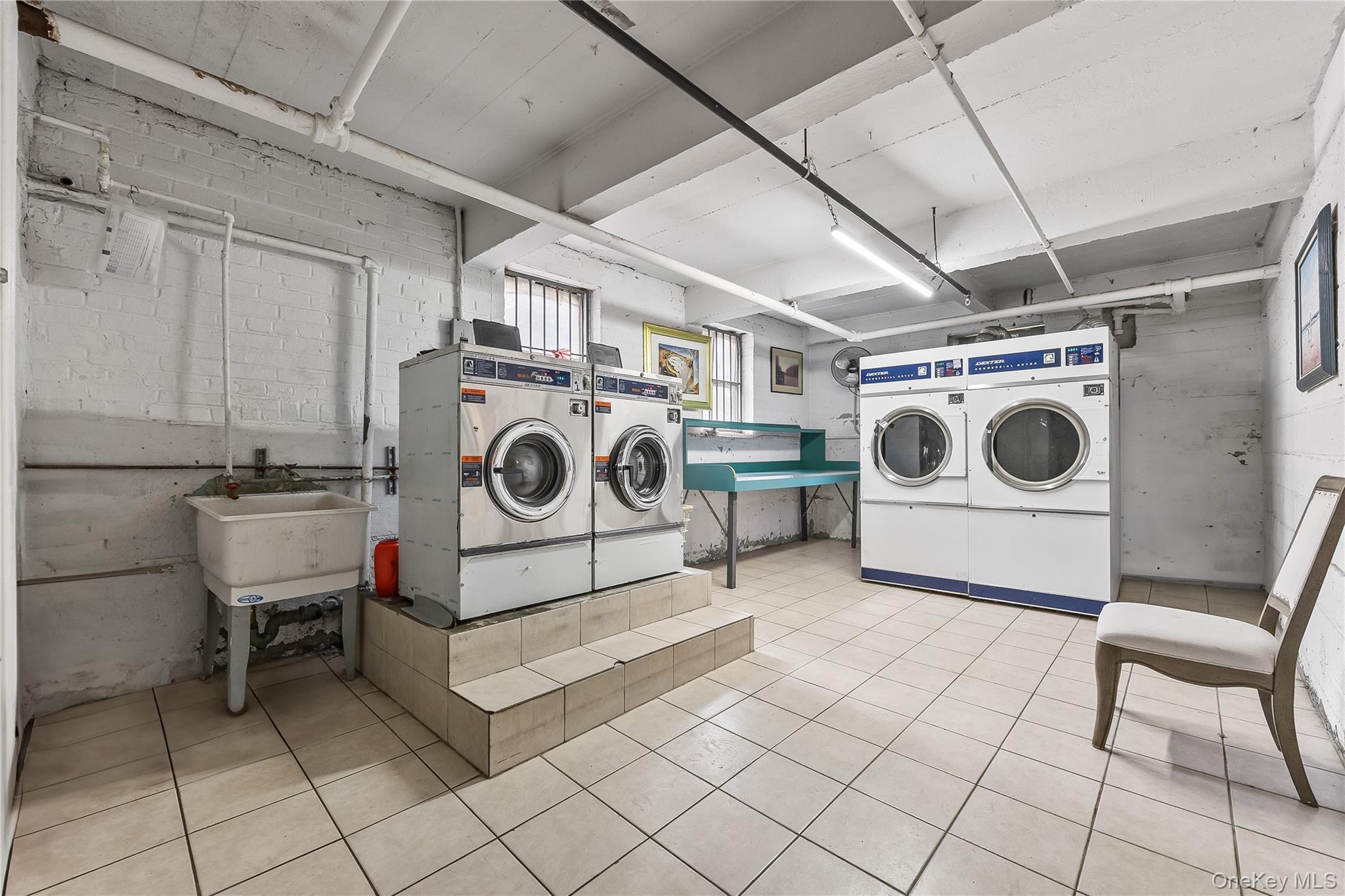 147-25 38th Ave # F26, Flushing, NY 11354