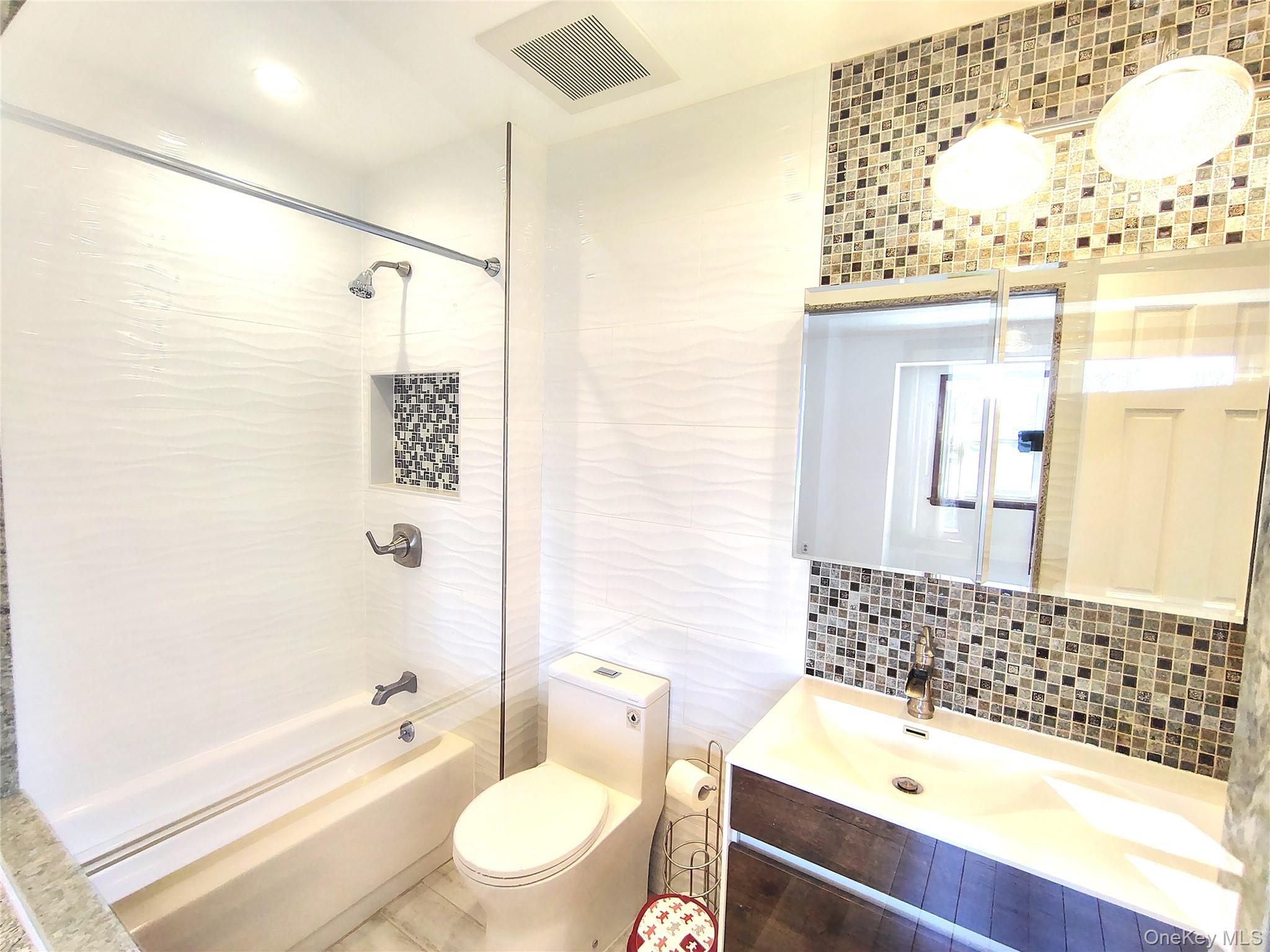 120-19 Ketch Court, College Point, NY 11356