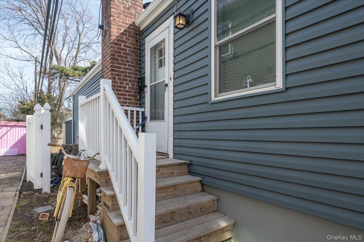 610 Monroe Boulevard, Long Beach, NY 11561