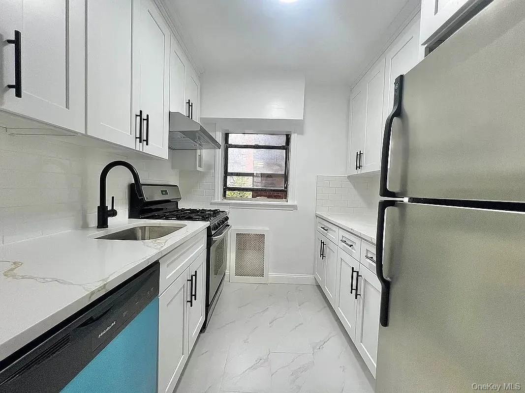 4421 Macnish Street # 2, Elmhurst, NY 11373