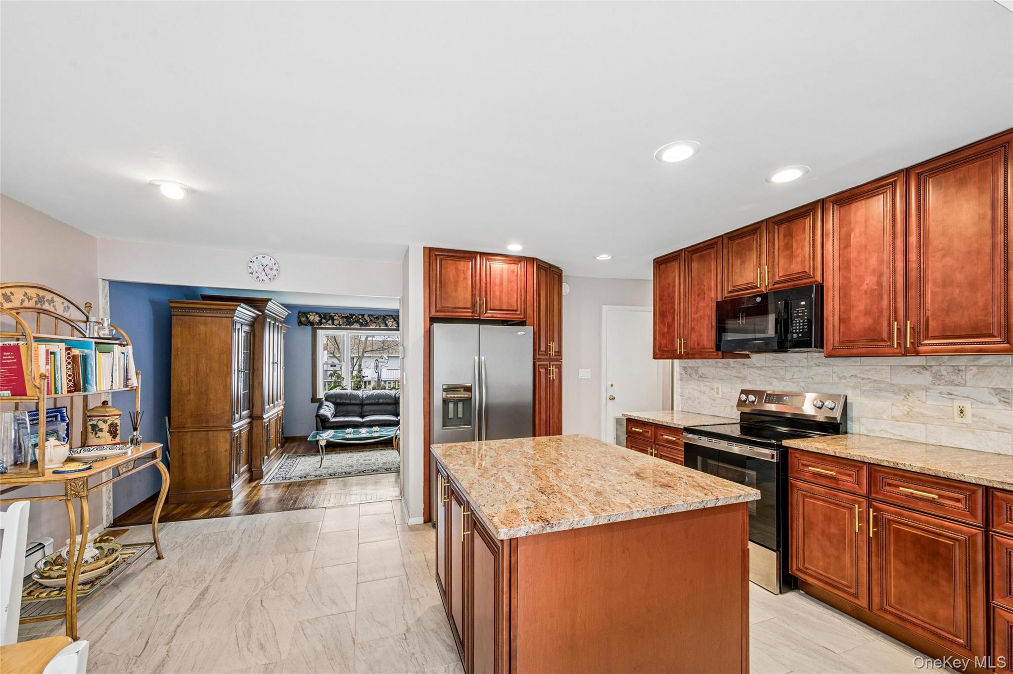 3634 Summer Drive, Wantagh, NY 11793