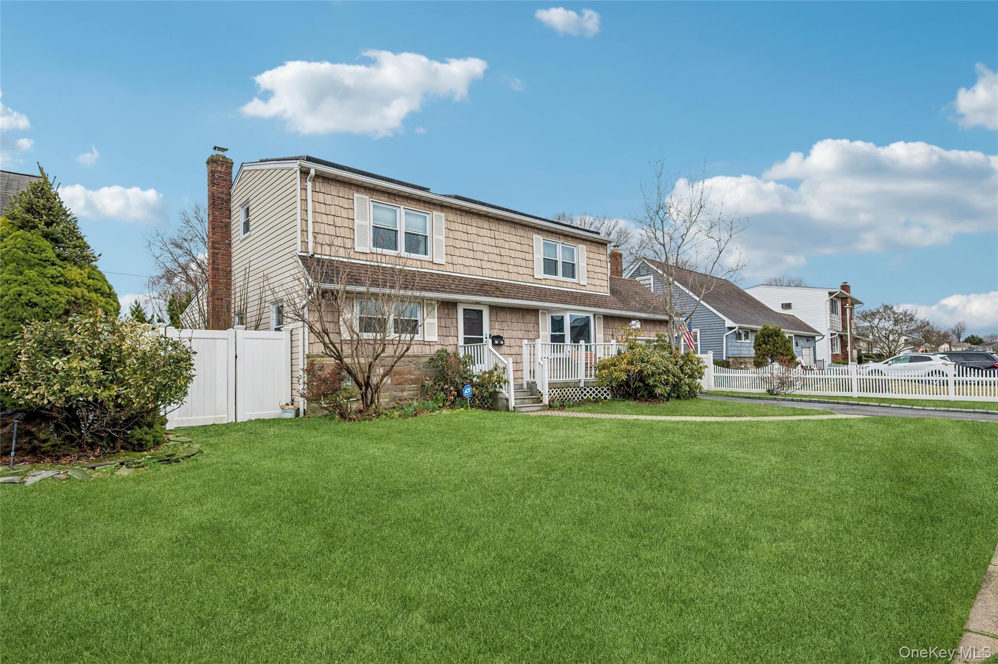 3634 Summer Drive, Wantagh, NY 11793