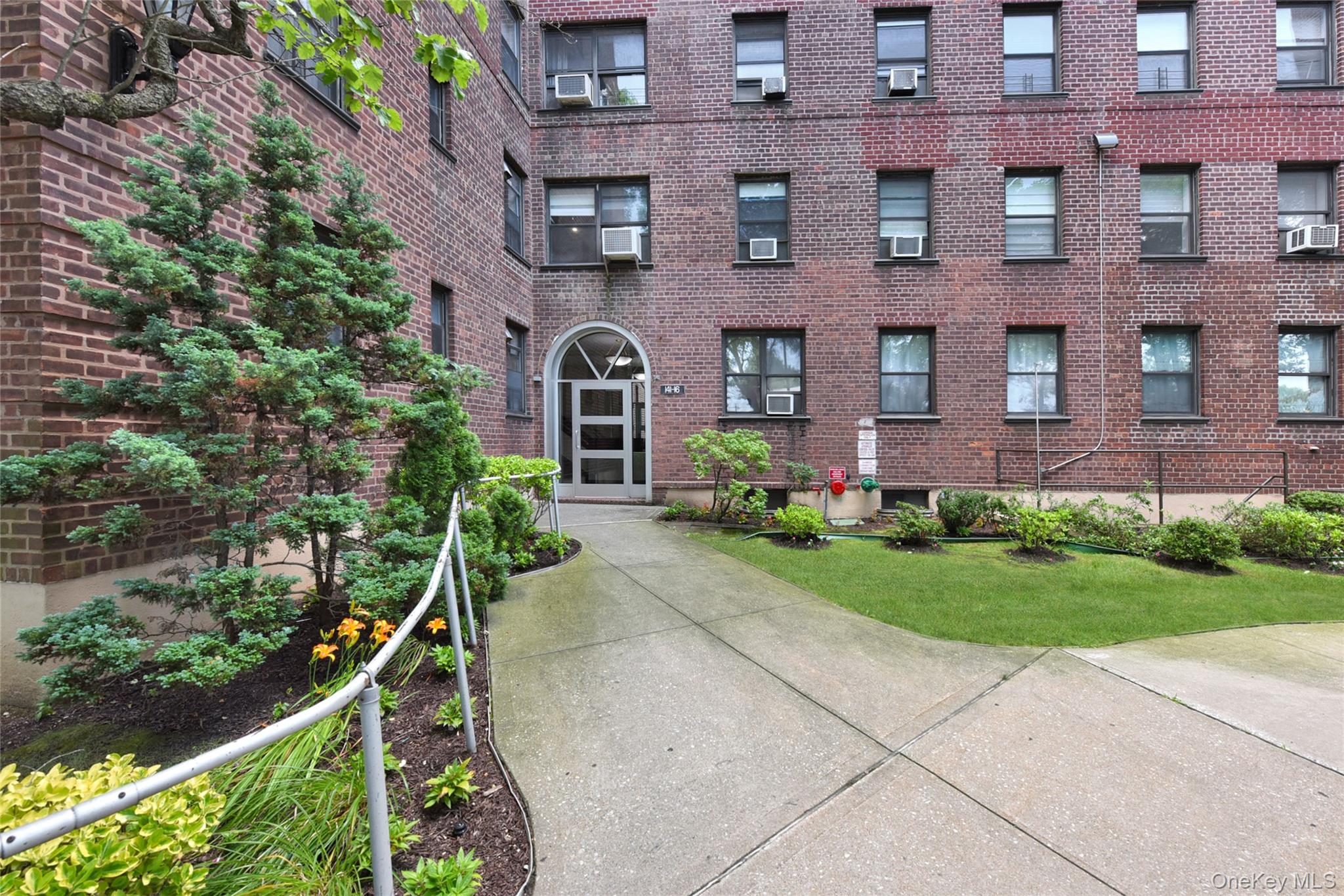 141-16 25th Road # 2A, Flushing, NY 11354