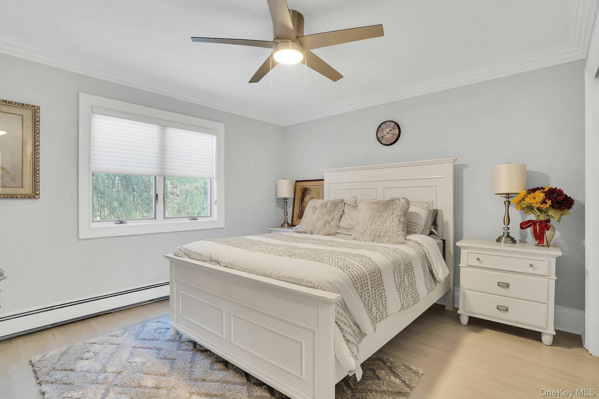 10 Beech Road, Islip, NY 11751